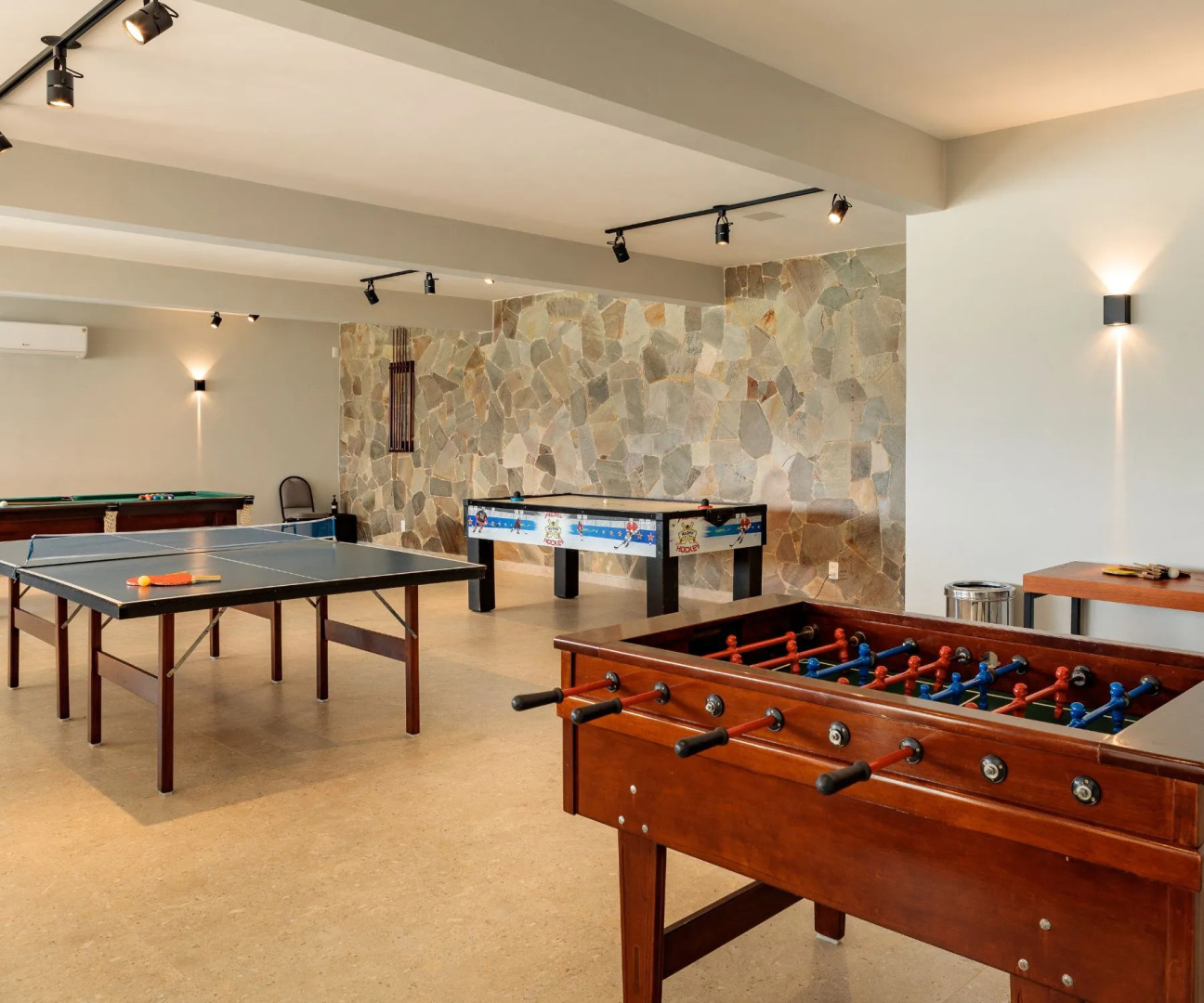 Monthez Hotel & Eventos