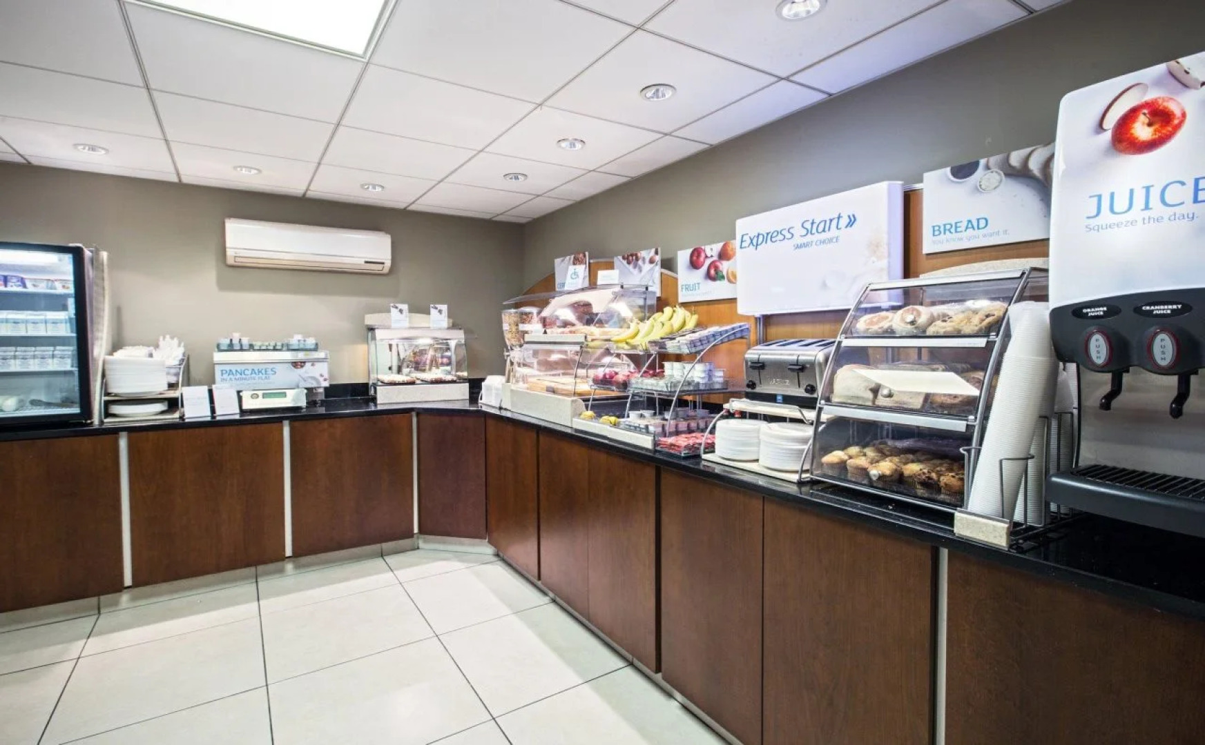 Holiday Inn Express Rolling Meadows - Schaumburg Area by IHG