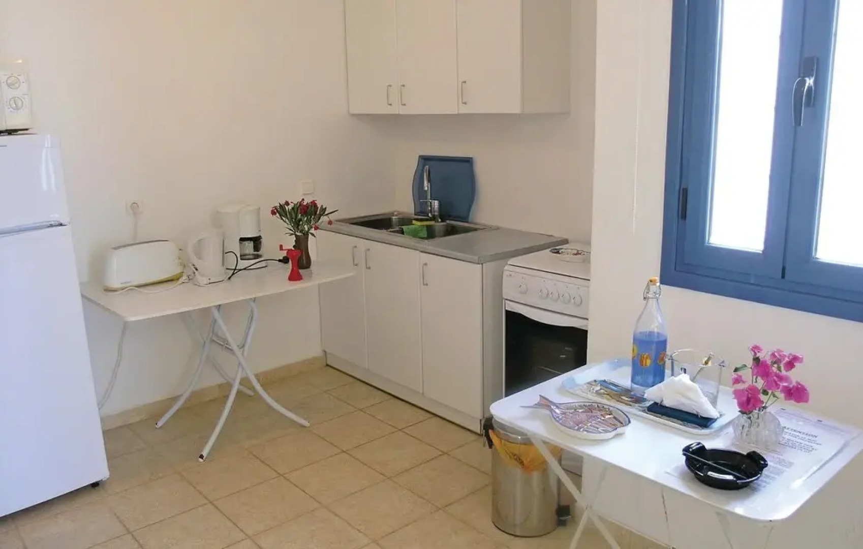 Amazing Home in Ampela, Syros With 6 Bedrooms and Outdoor Swimming Pool