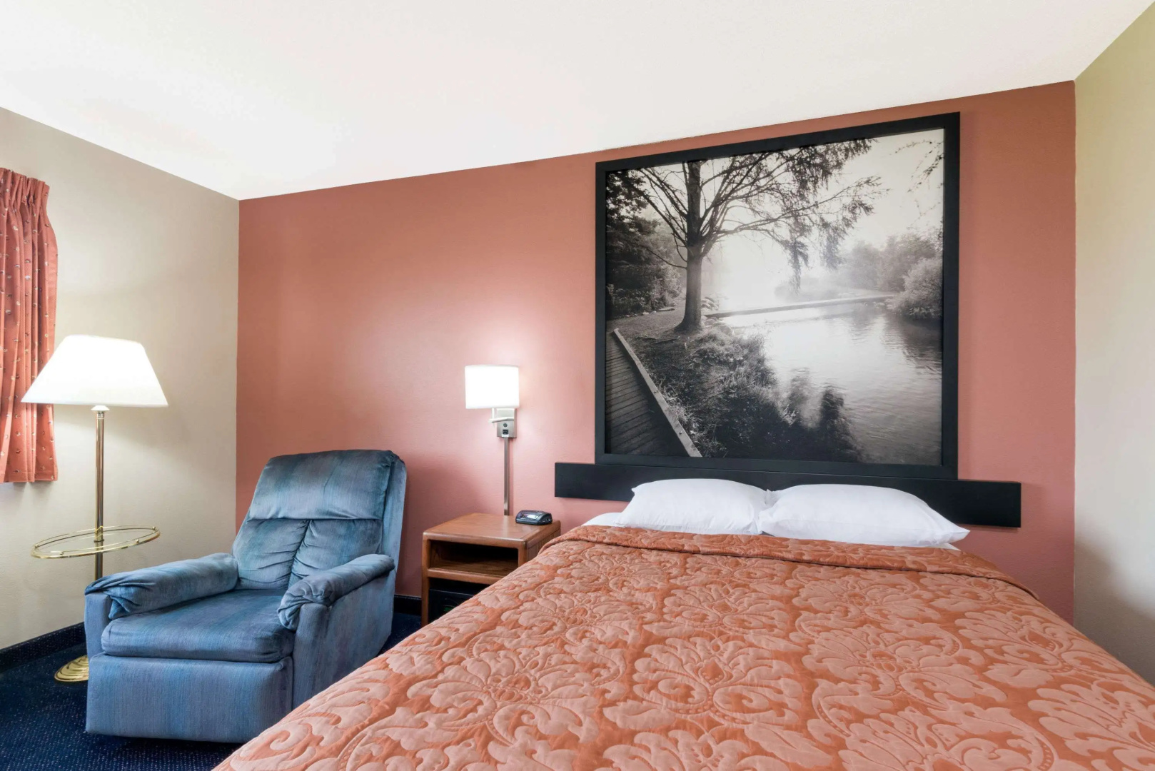 Super 8 by Wyndham Perham