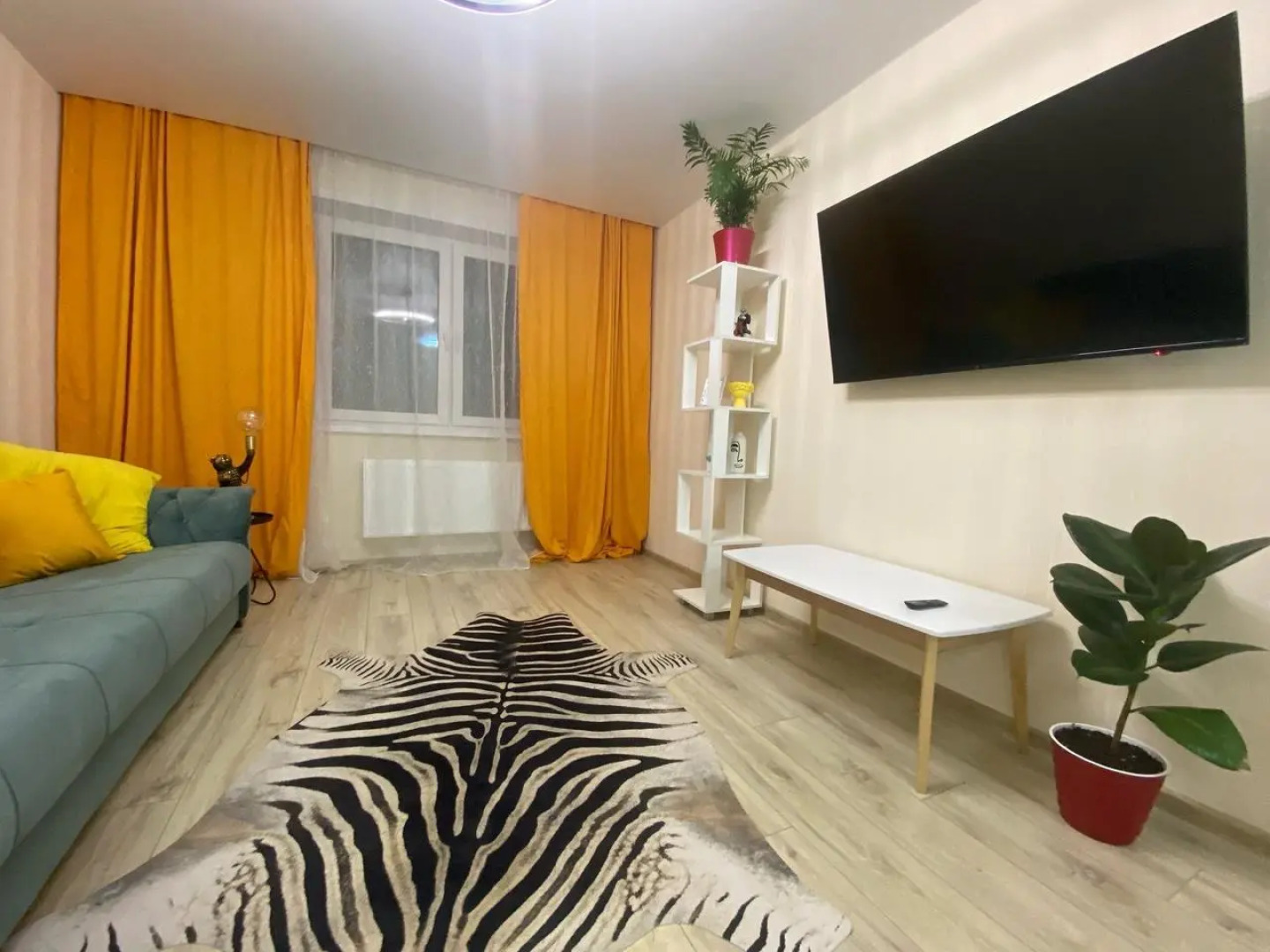 Апартаменты на улице Свиридова 20 корпус 3