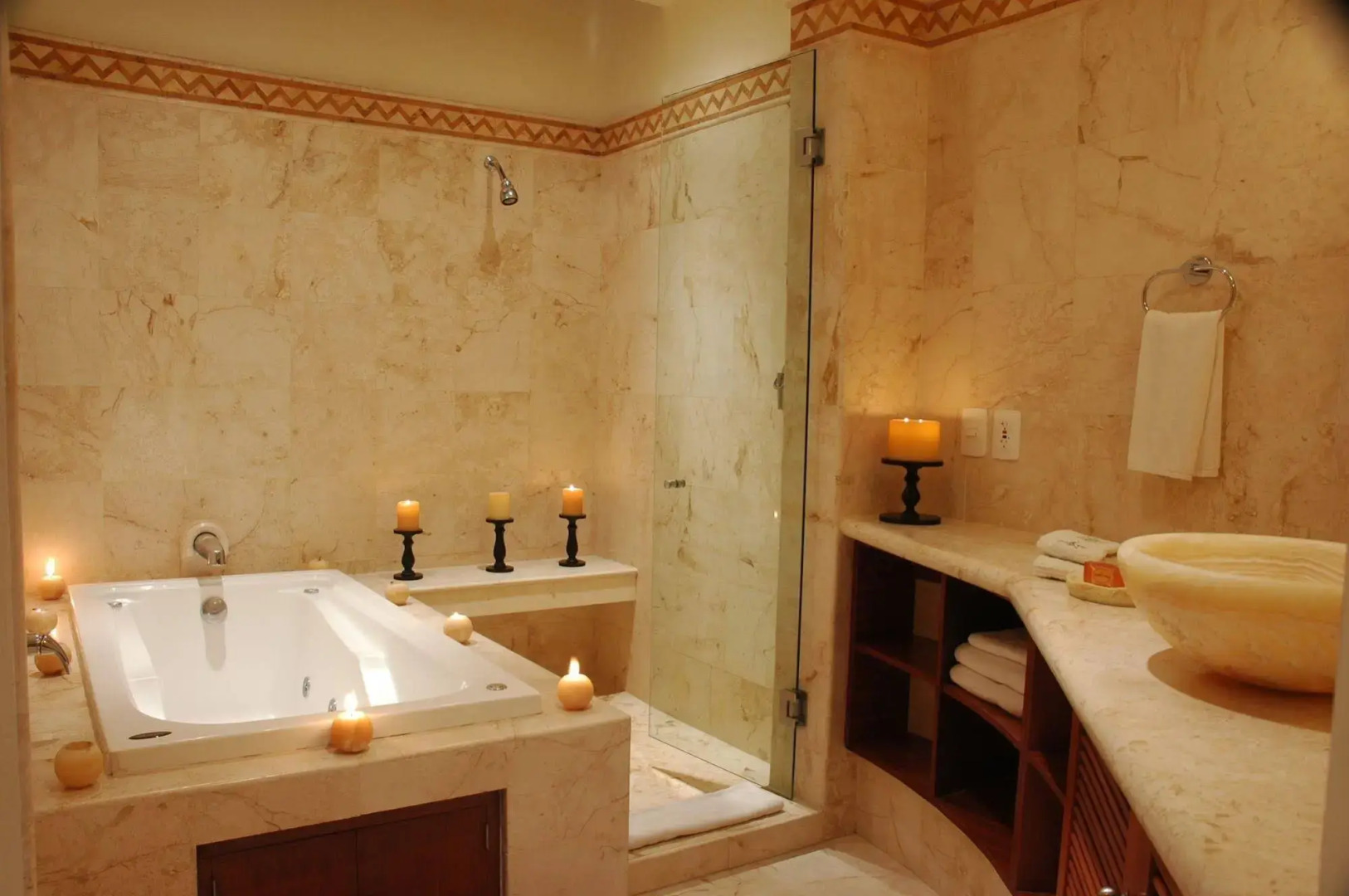 Porto Playa Condo Hotel & Beachclub