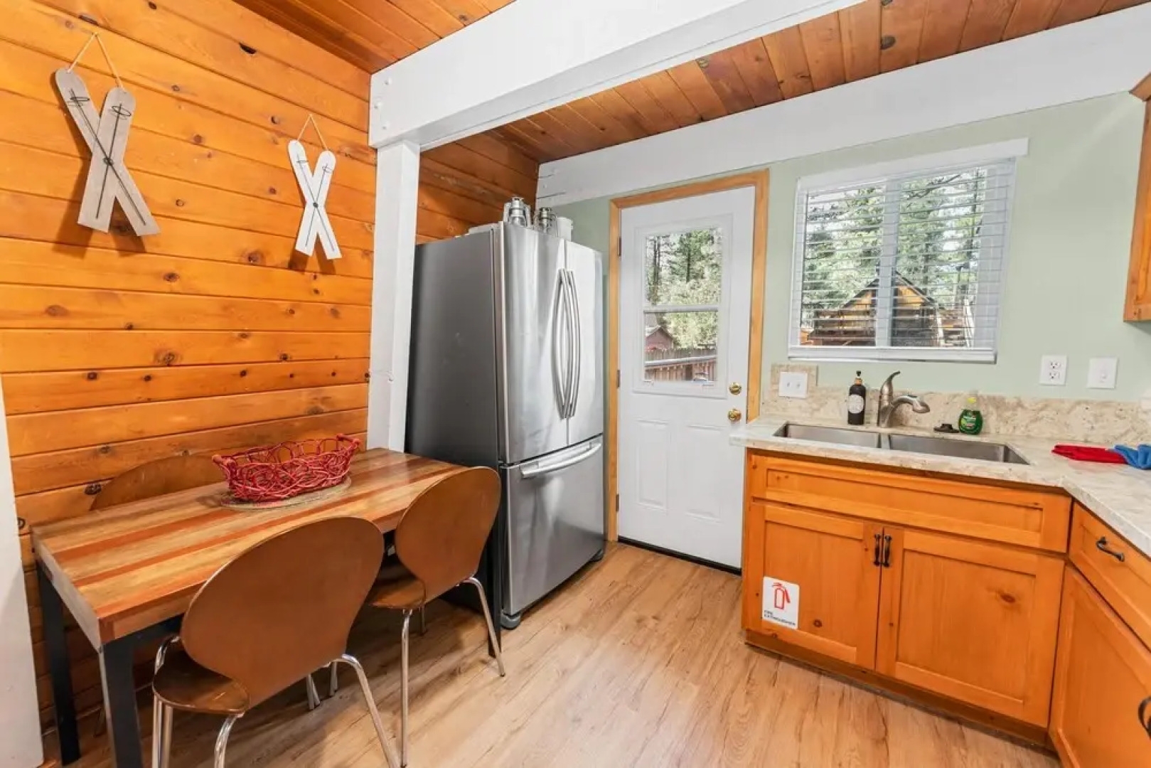 069 - Lazy Bear Lair