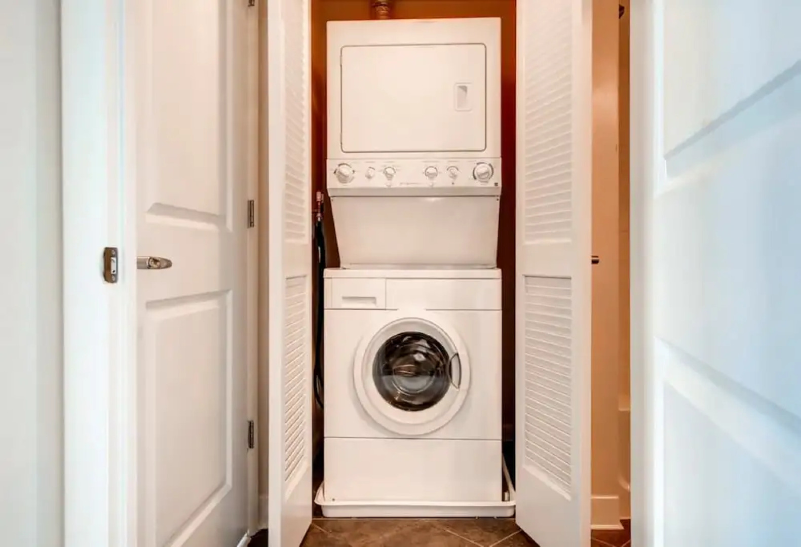 Global Luxury Suites at Brewers Hill