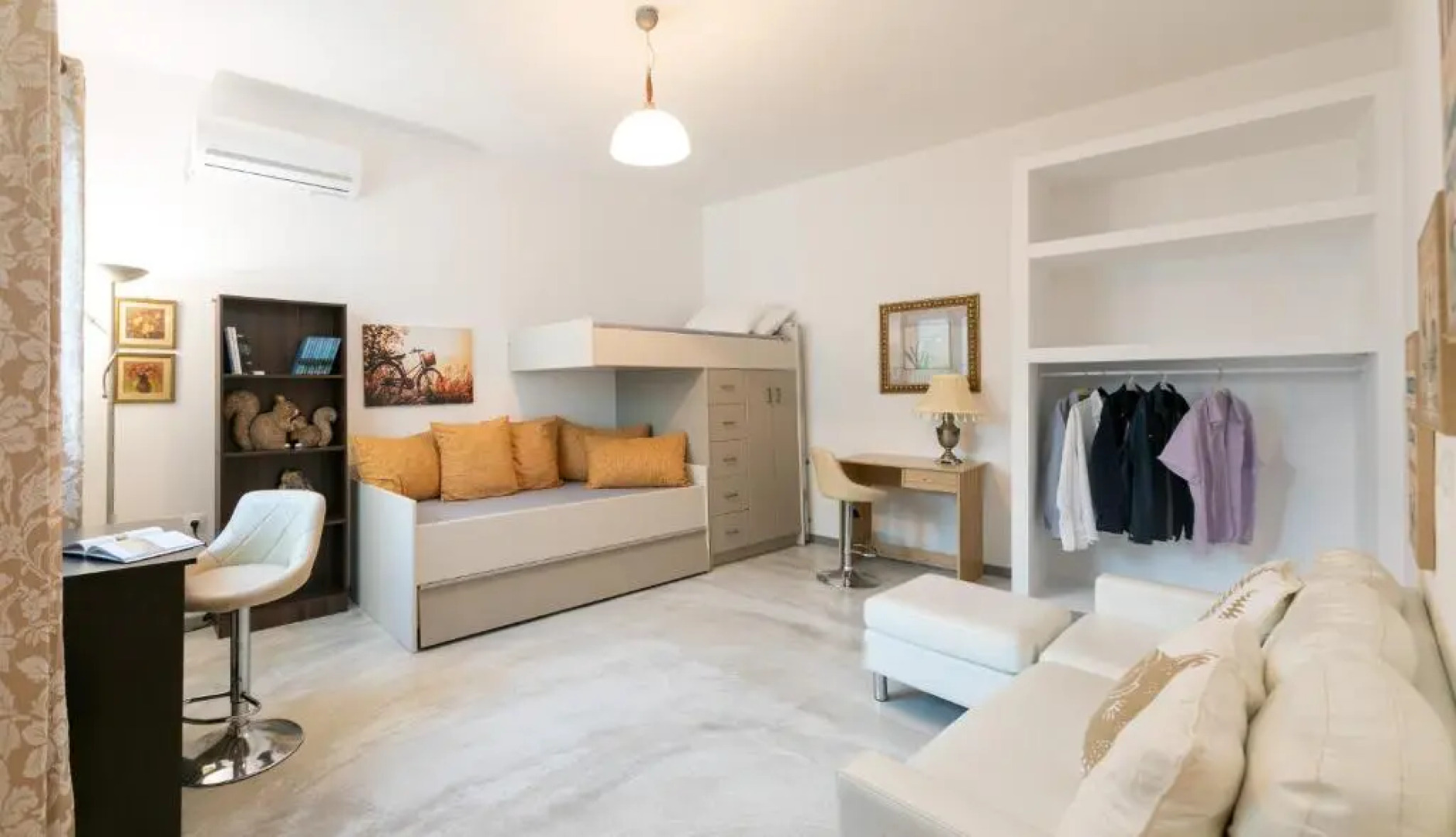 white house apollon naxos