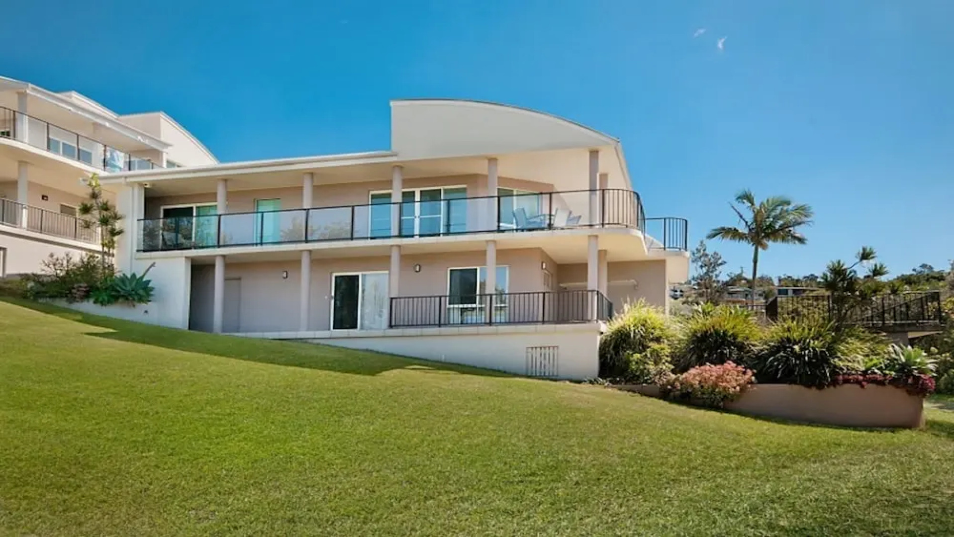 Surfside @ Shellys - East Ballina