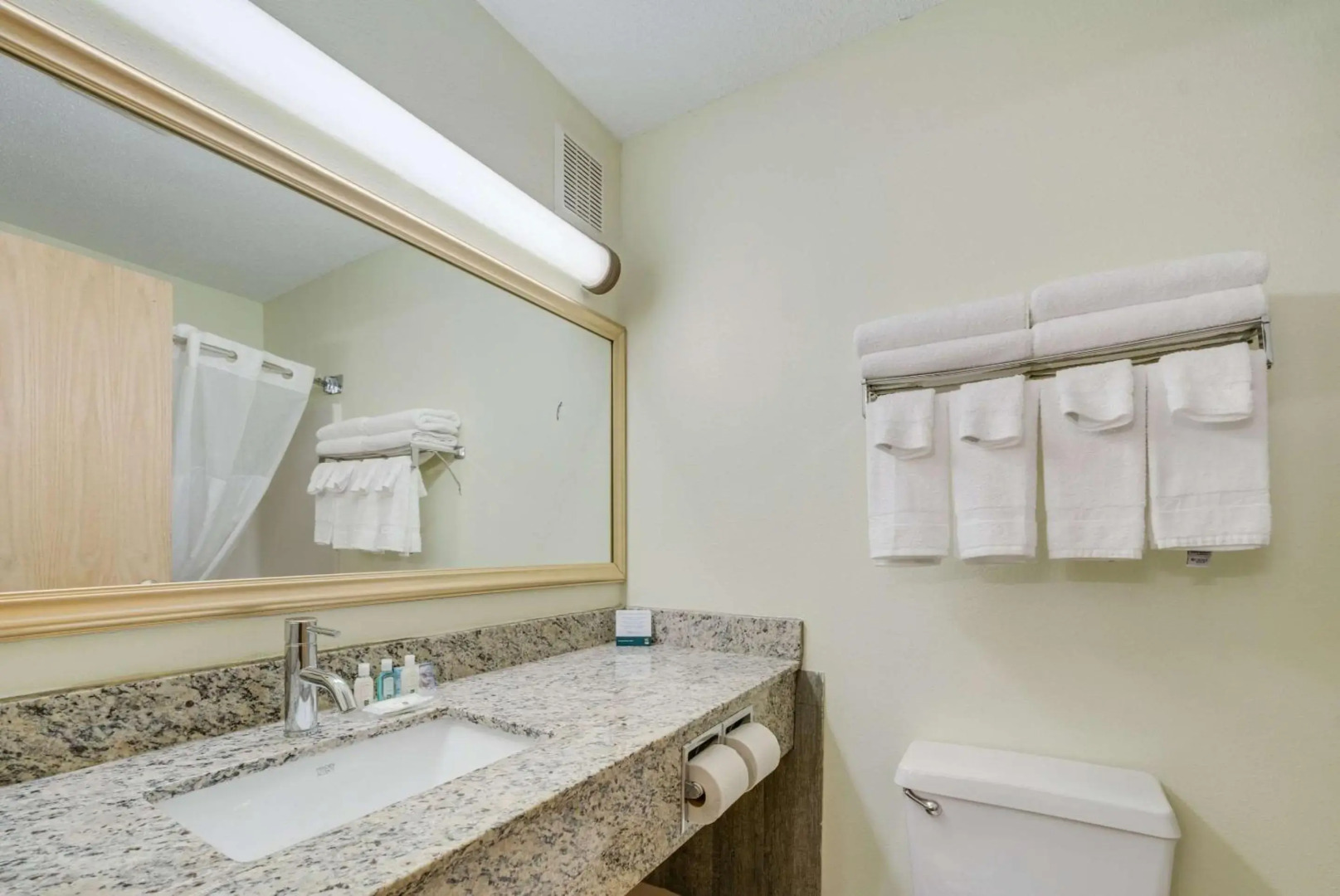 Quality Inn & Suites Sioux Falls South