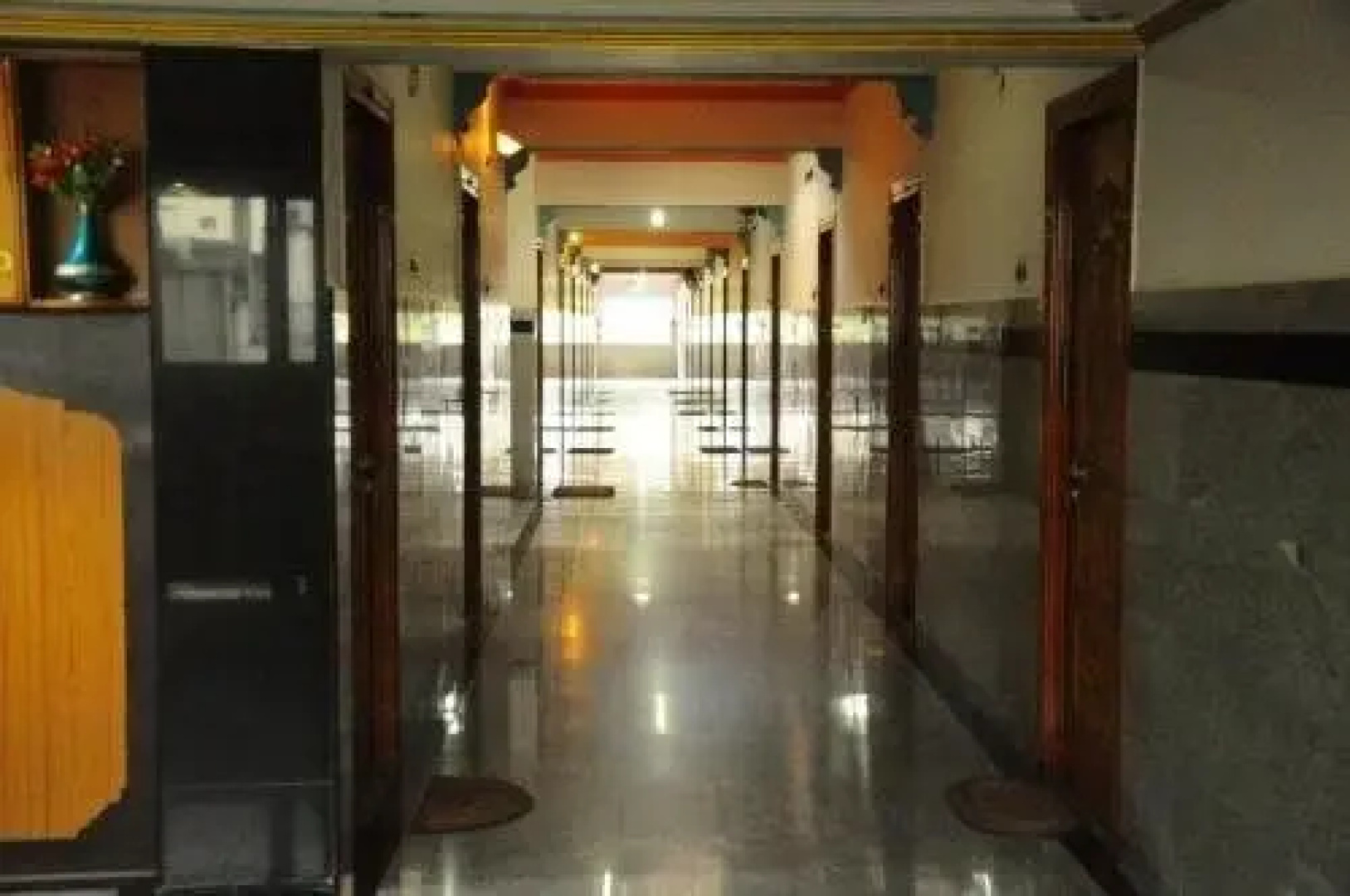 Sri Vijaya Residency A/C