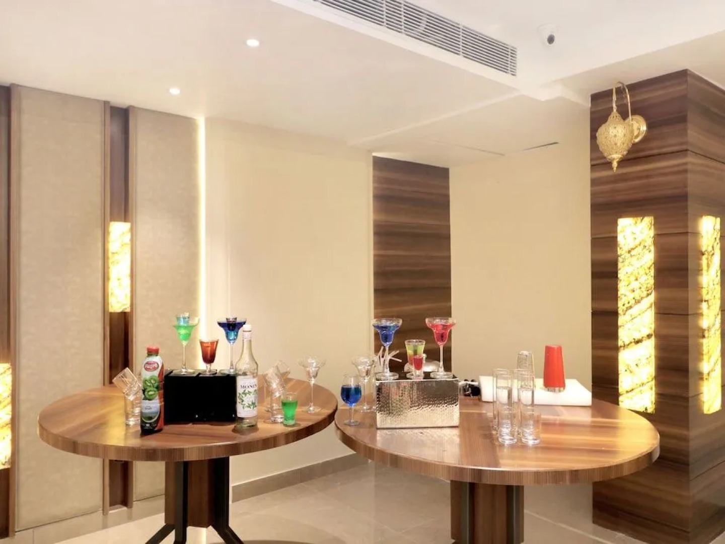 OYO 15814 Hotel The Brew Times