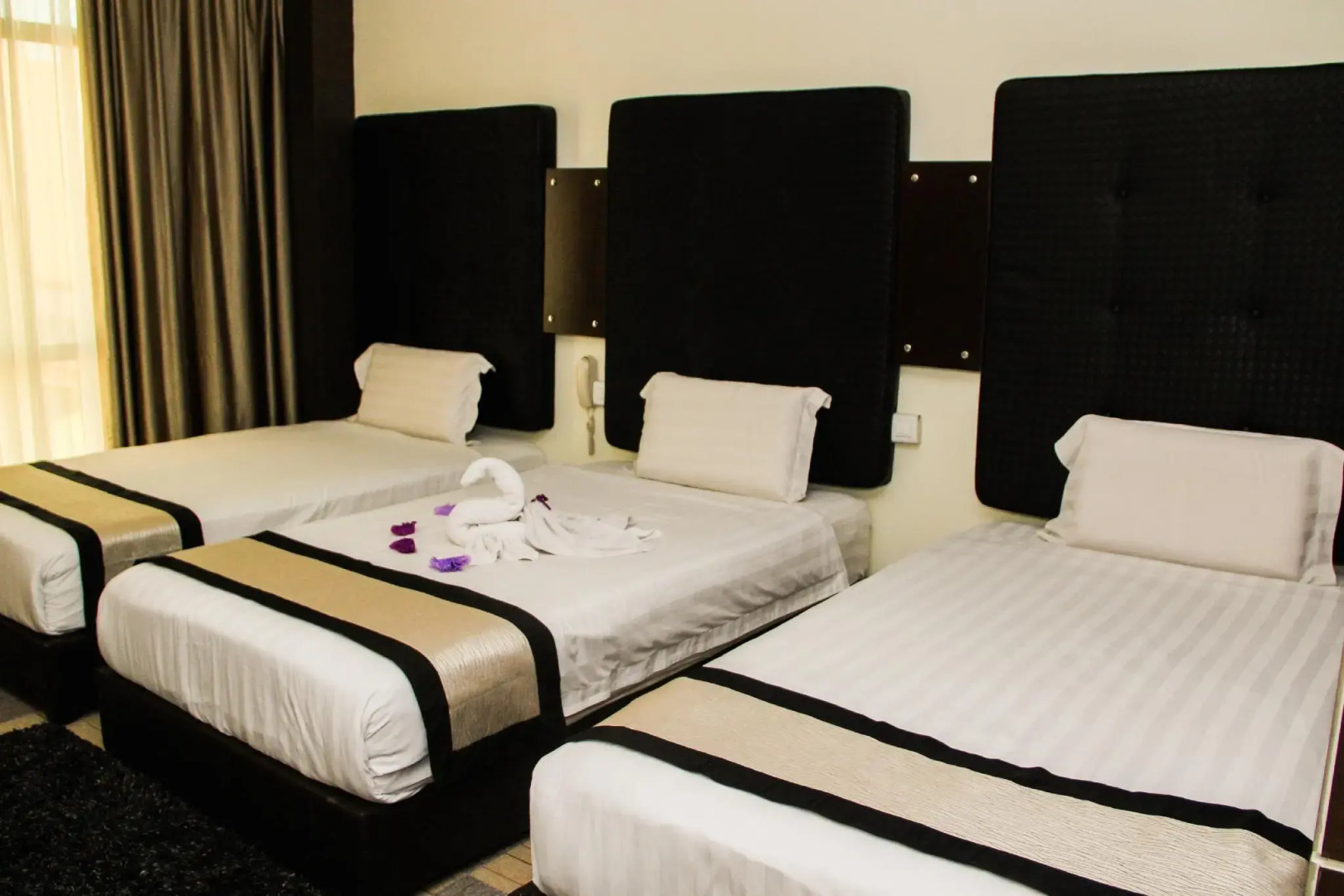 Shervinton Executive Boutique Hotel