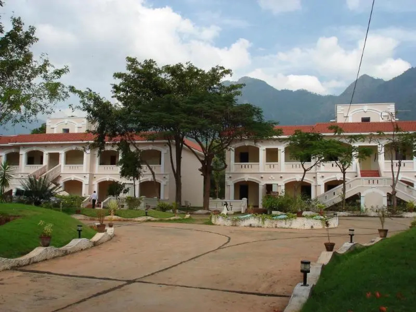 Black Thunder Resort