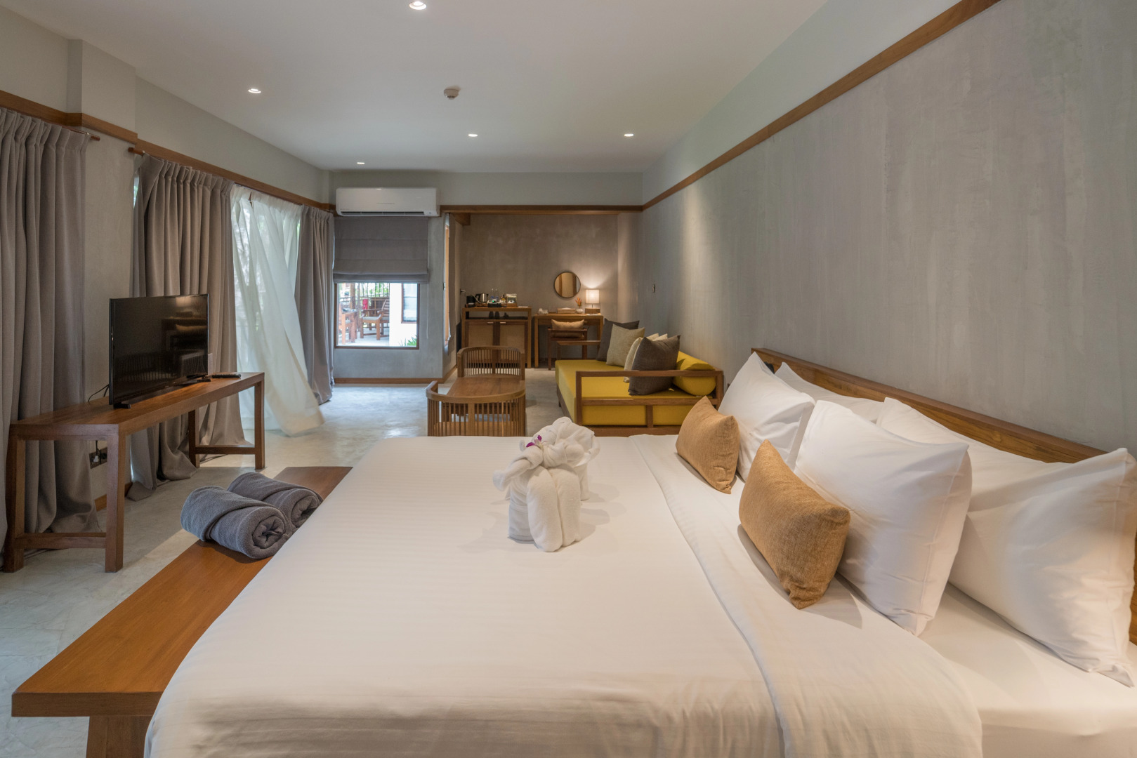 Banana Fan Sea Resort