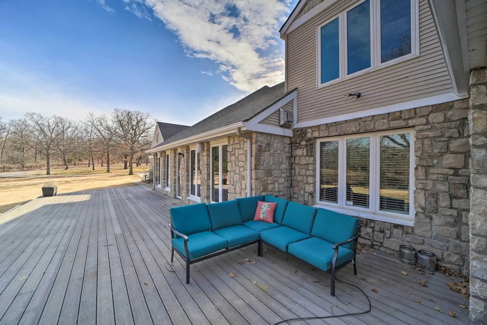 Grand Tulsa Getaway With Private Pond, Dock & Deck