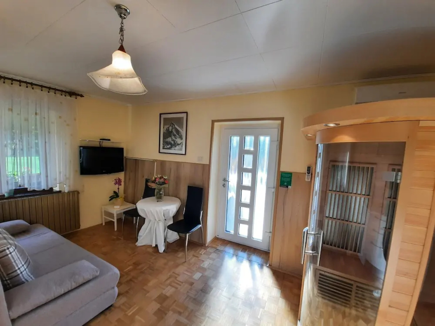 Apartment Zonir with sauna