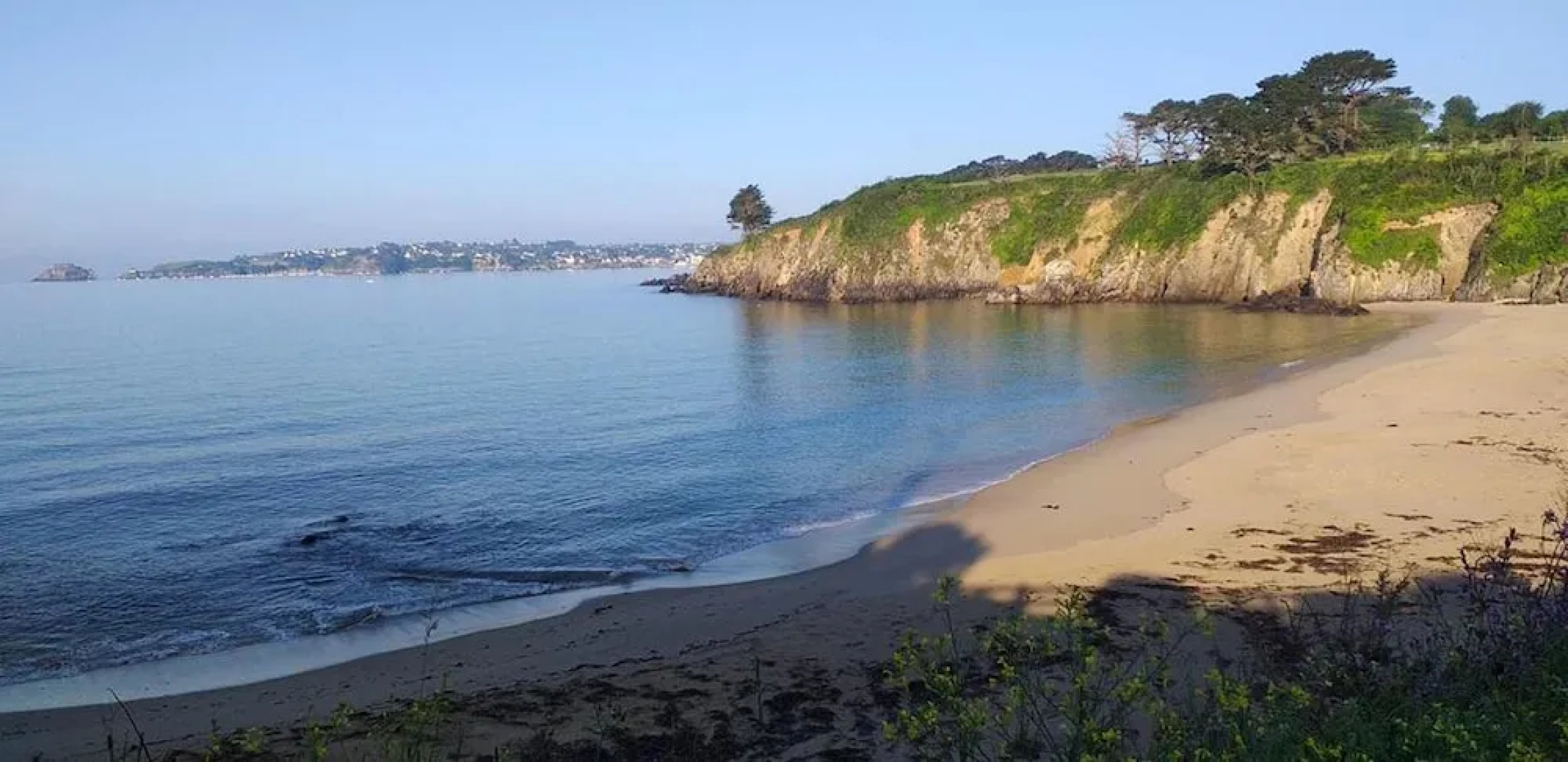 House With 3 Bedrooms in Plougonvelin, With Wonderful sea View, Private Pool, Furnished Garden - 900 m From the Beach