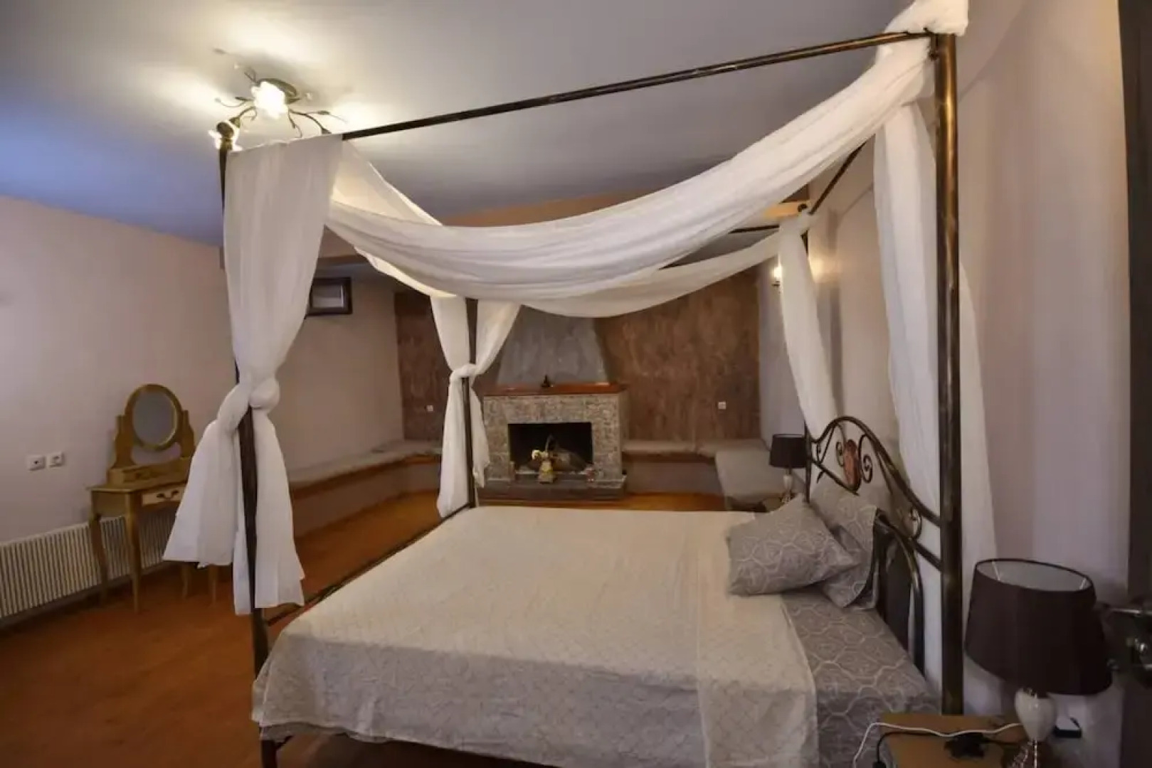 Villa in Malaki in Sea With Playground