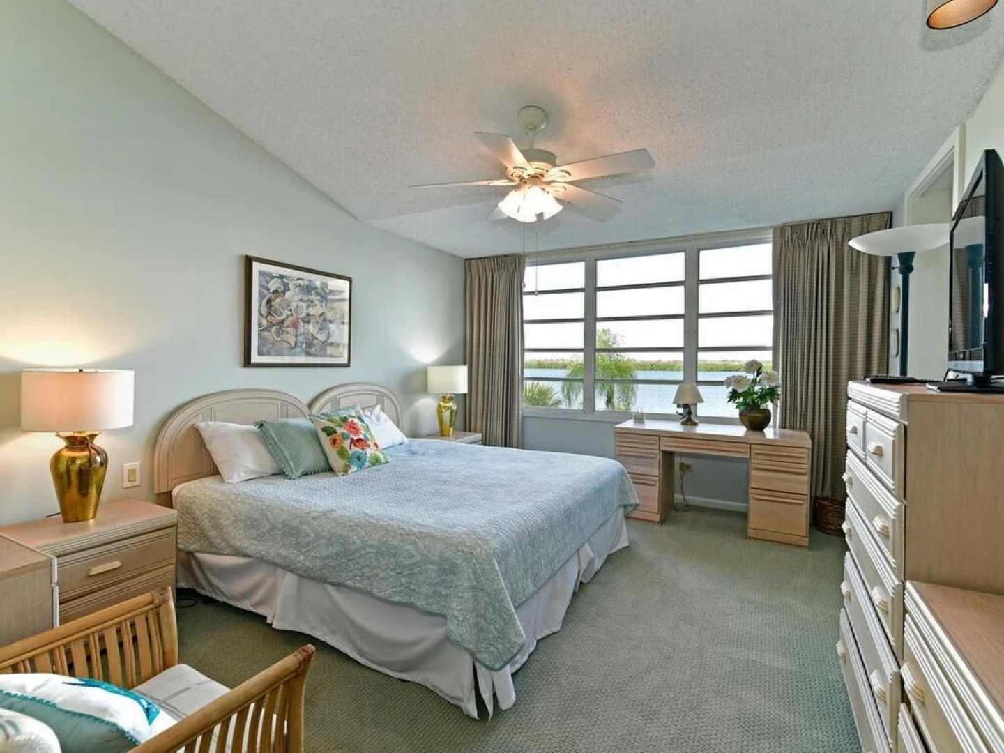 Harbor Villa Club 312