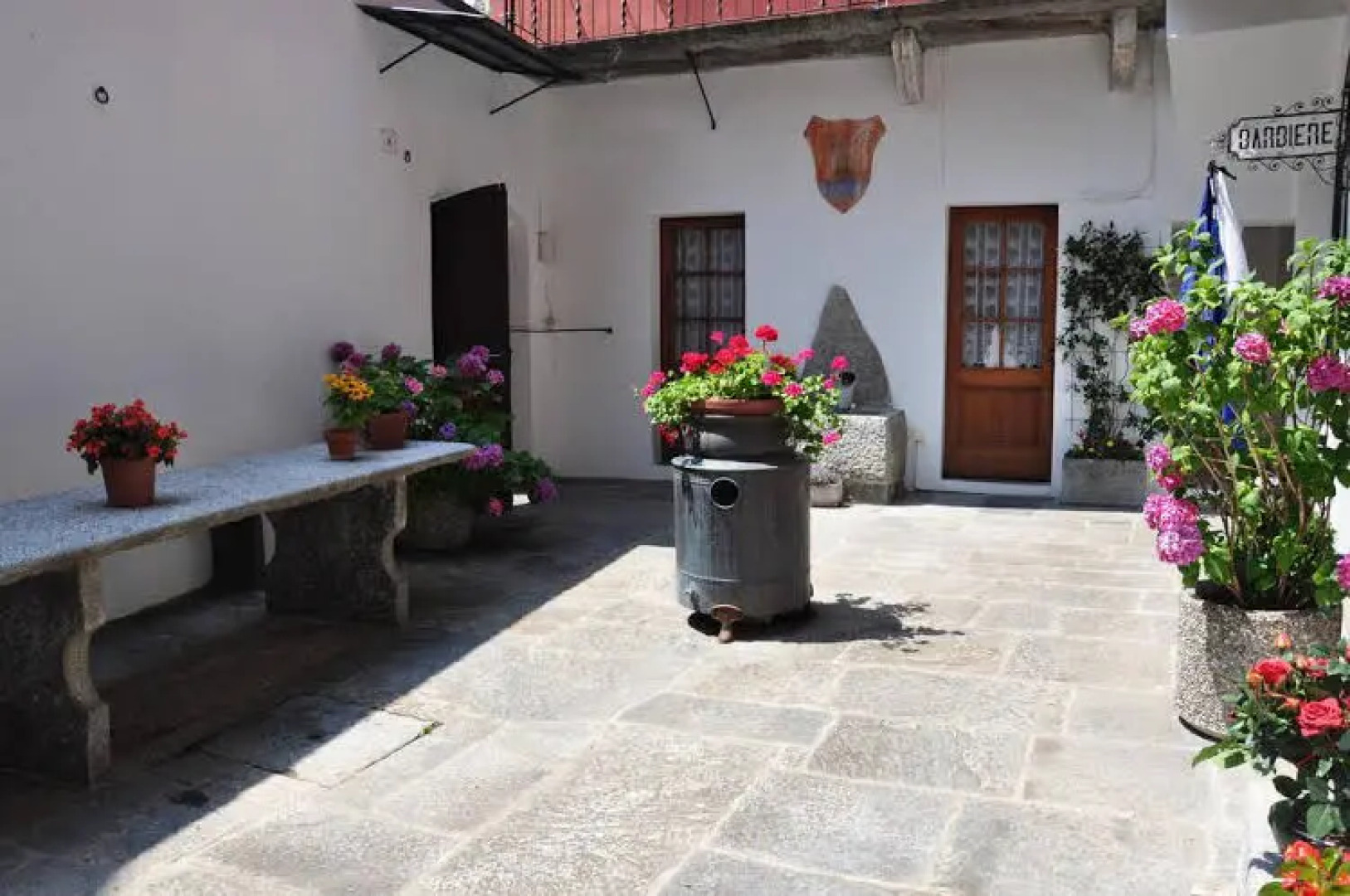 Annies Bed & Breakfast