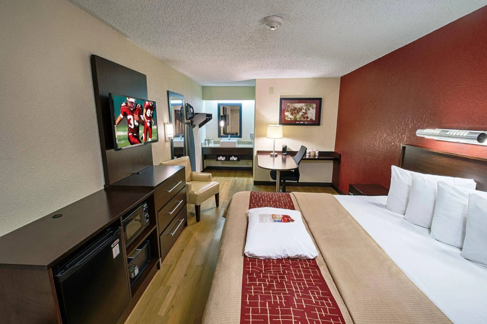 Red Roof Inn PLUS+ Philadelphia Airport