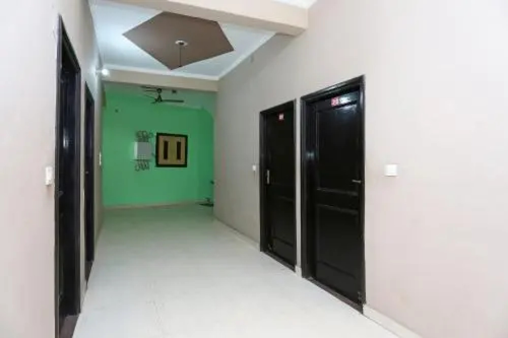 OYO 22771 Hotel New Pakiza