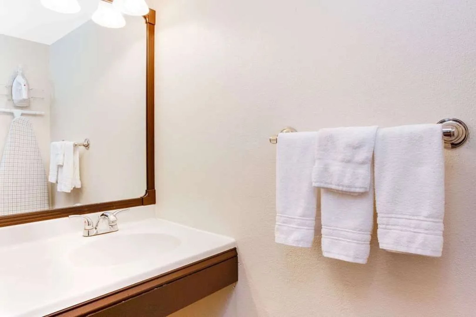 Days Inn Dunkirk - Fredonia