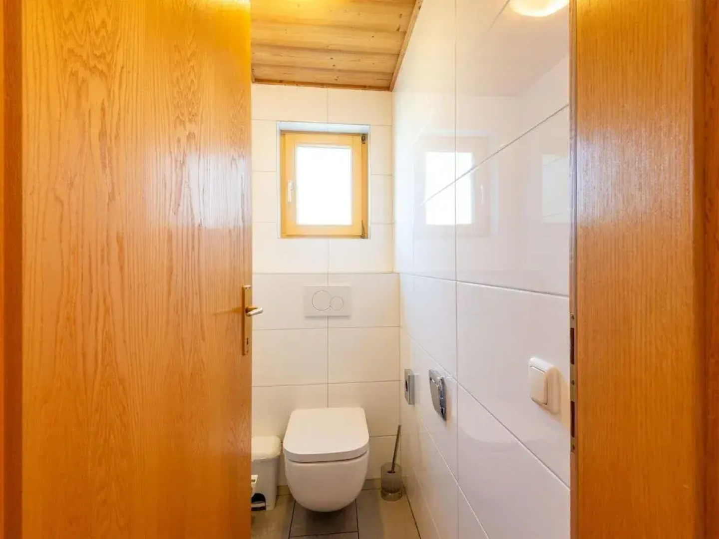 Spacious Apartment Near the Centre and ski Resort