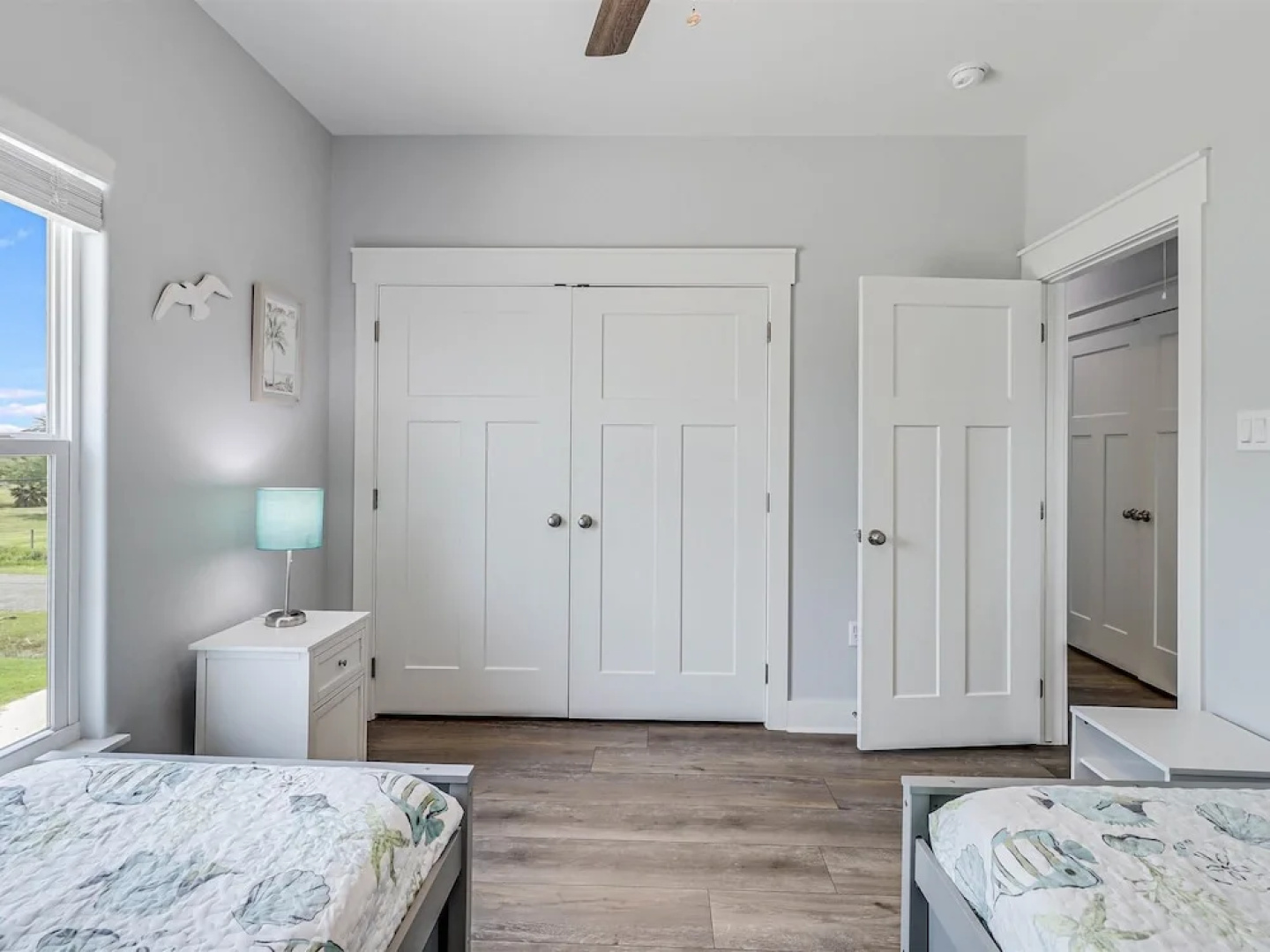 Copano Hooked 4 Bedroom Home by RedAwning