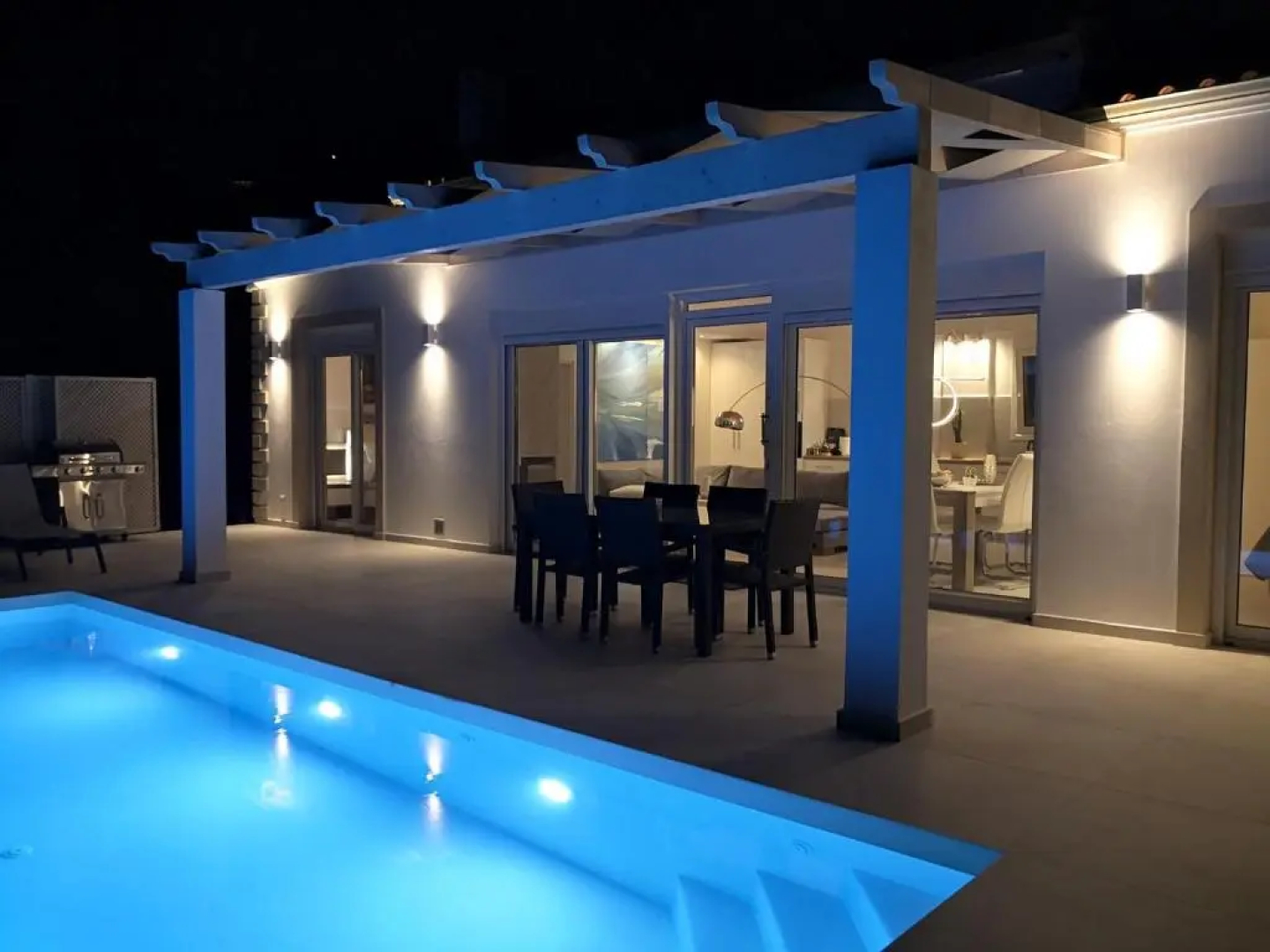 Sunset Sea View Villa 10