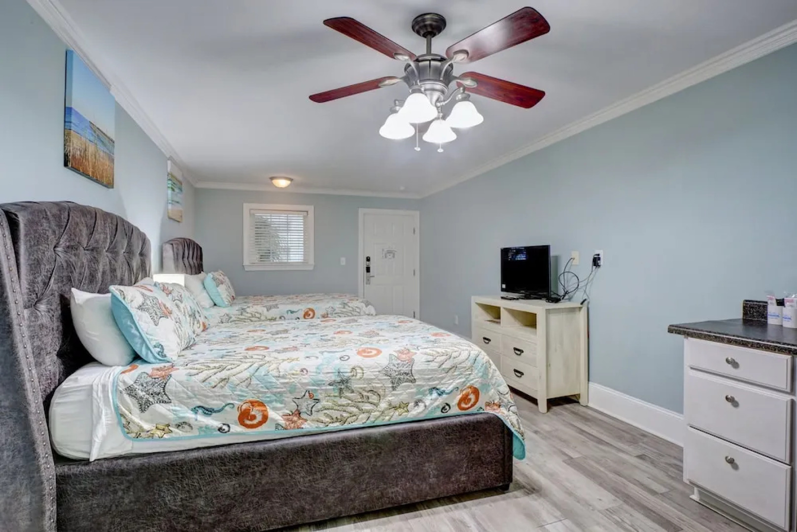 Tiffany's Motel & Condos