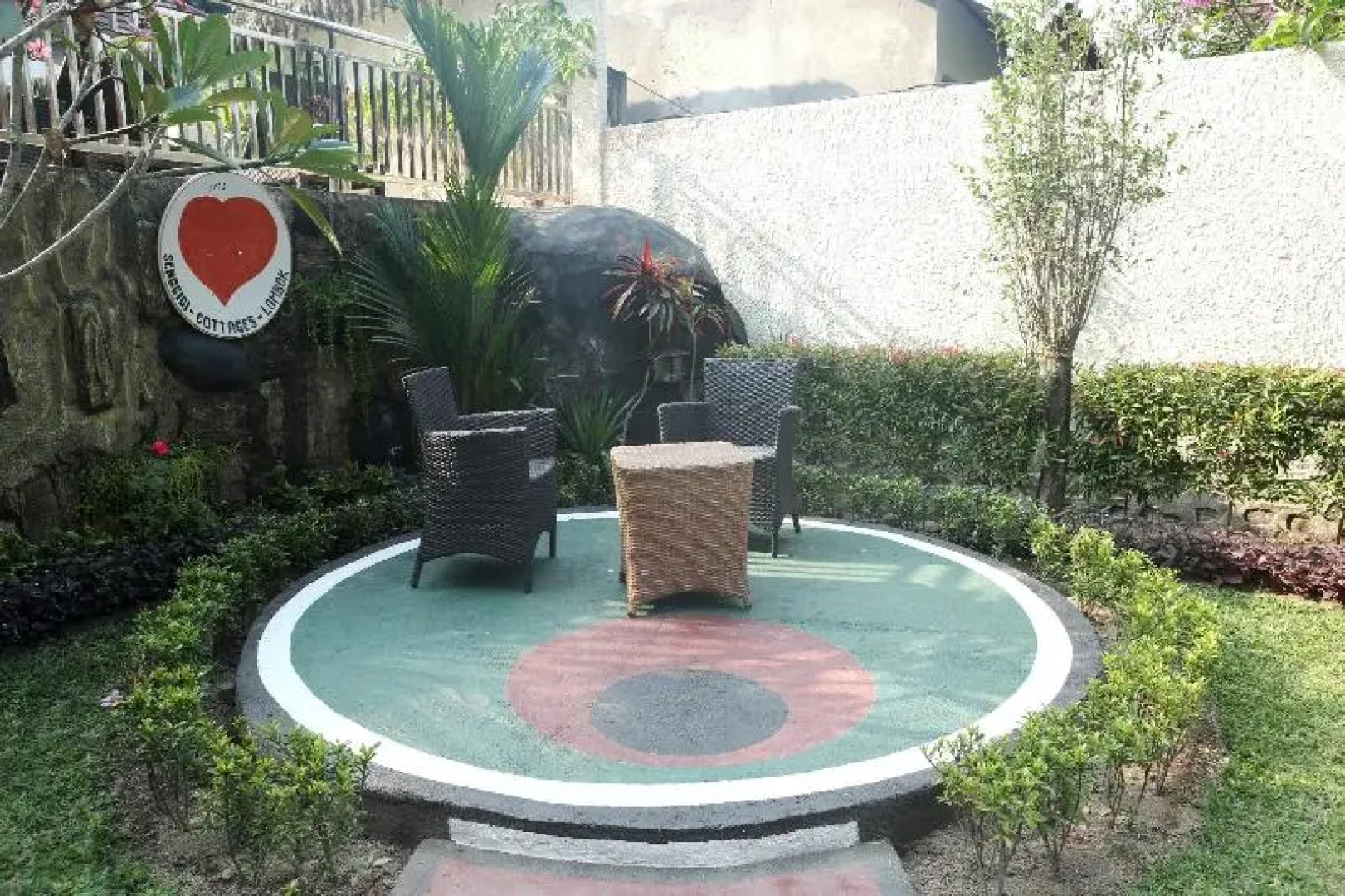 Senggigi Cottages Lombok by ZUZU