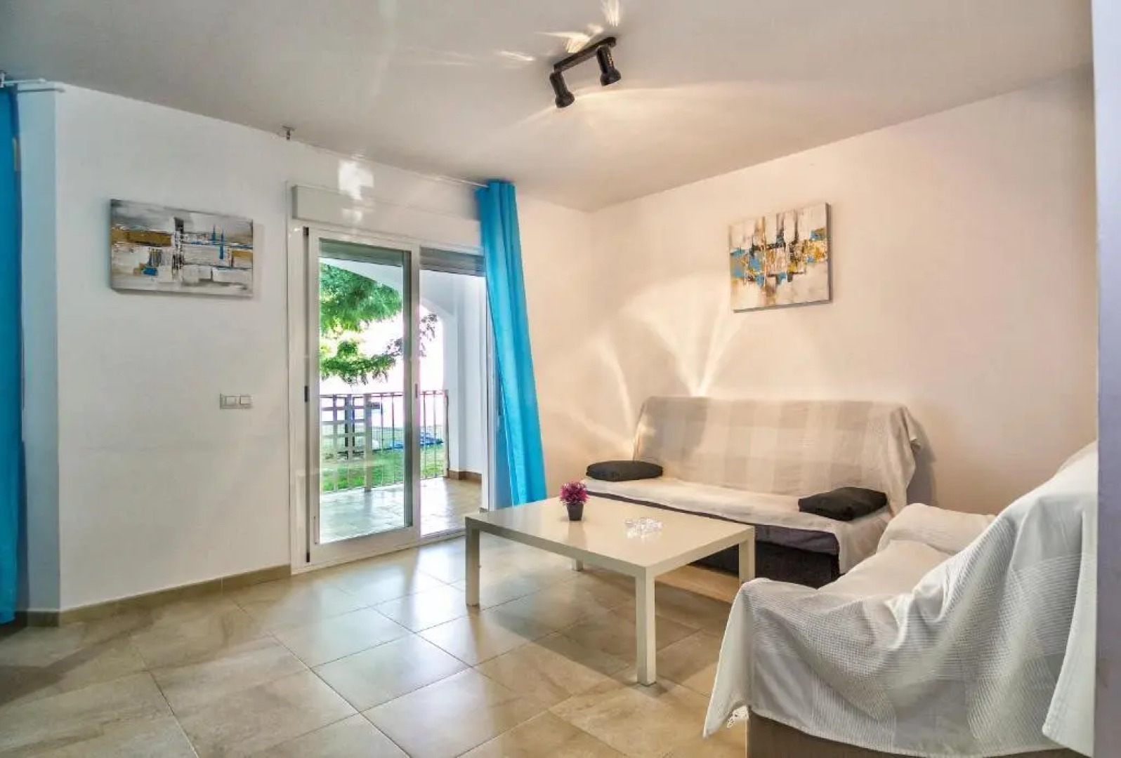 Apartamentos Turisticos Zahazar