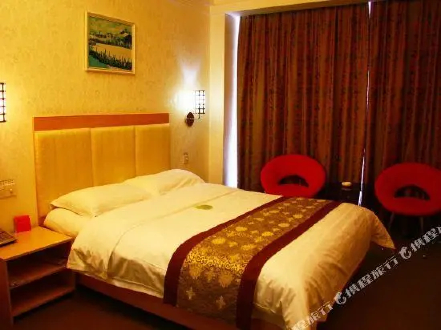 Xichang Qinghua Business Hotel