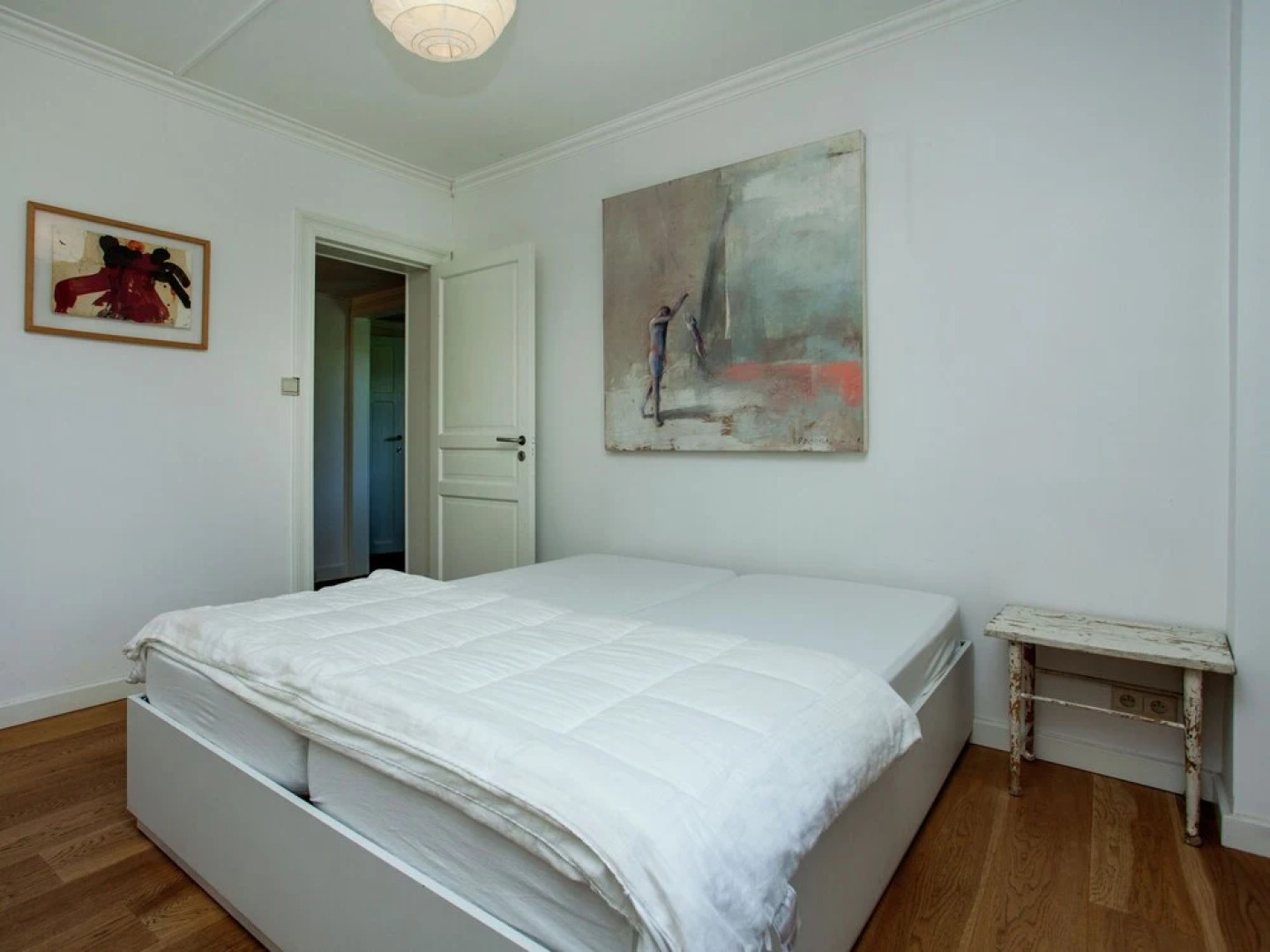 With Billiards, Table Tennis and Collection of Modern art in a Rural Setting