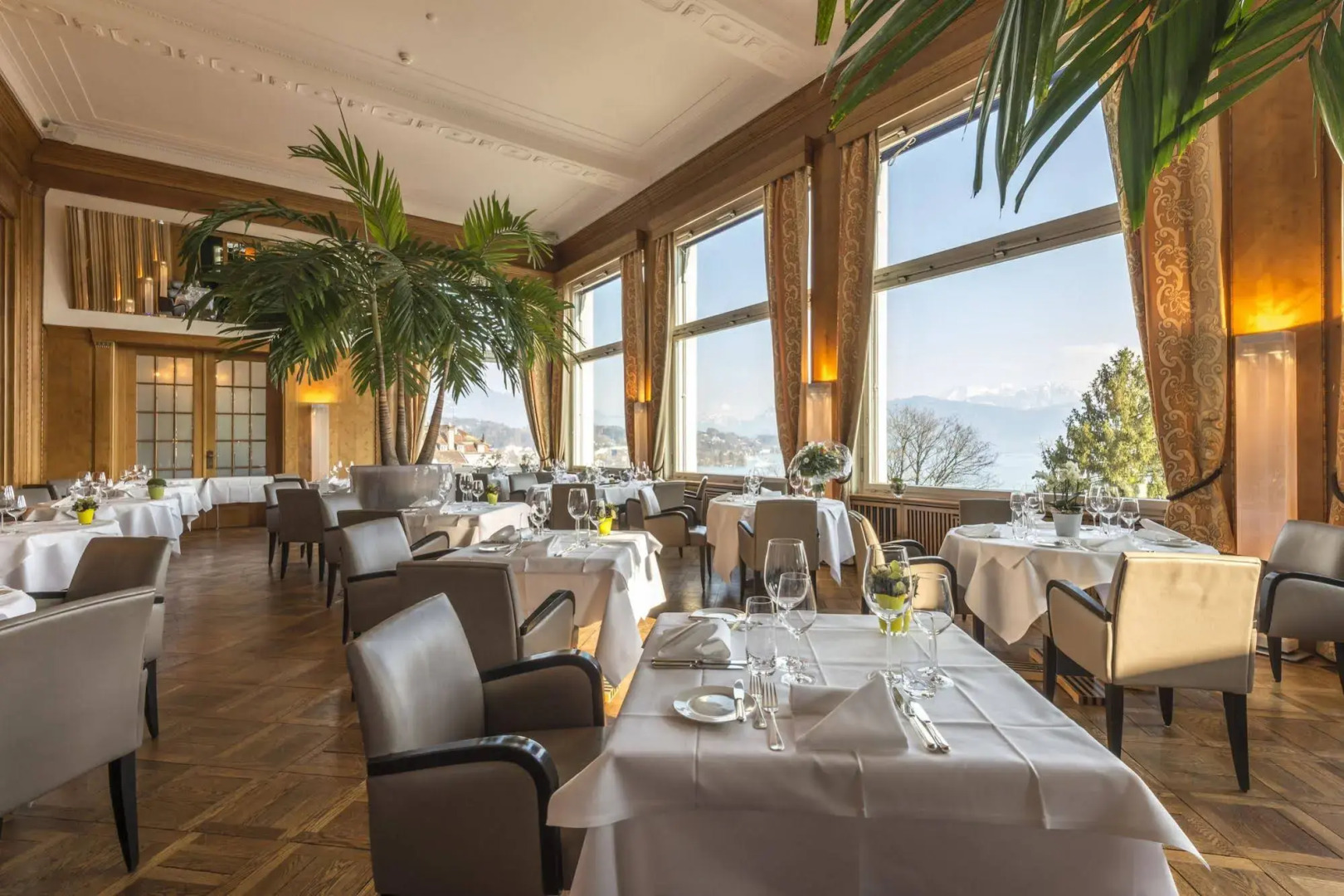 Penthouse by Art Deco Hotel Montana