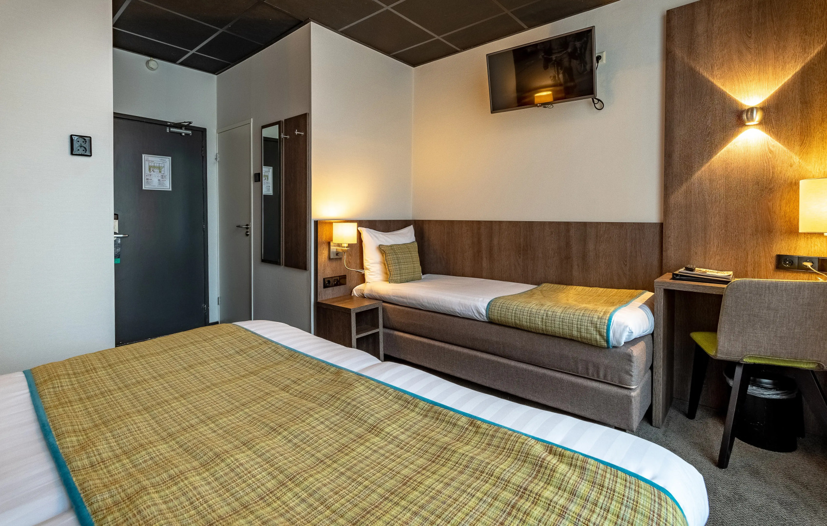 Отель Cornelisz