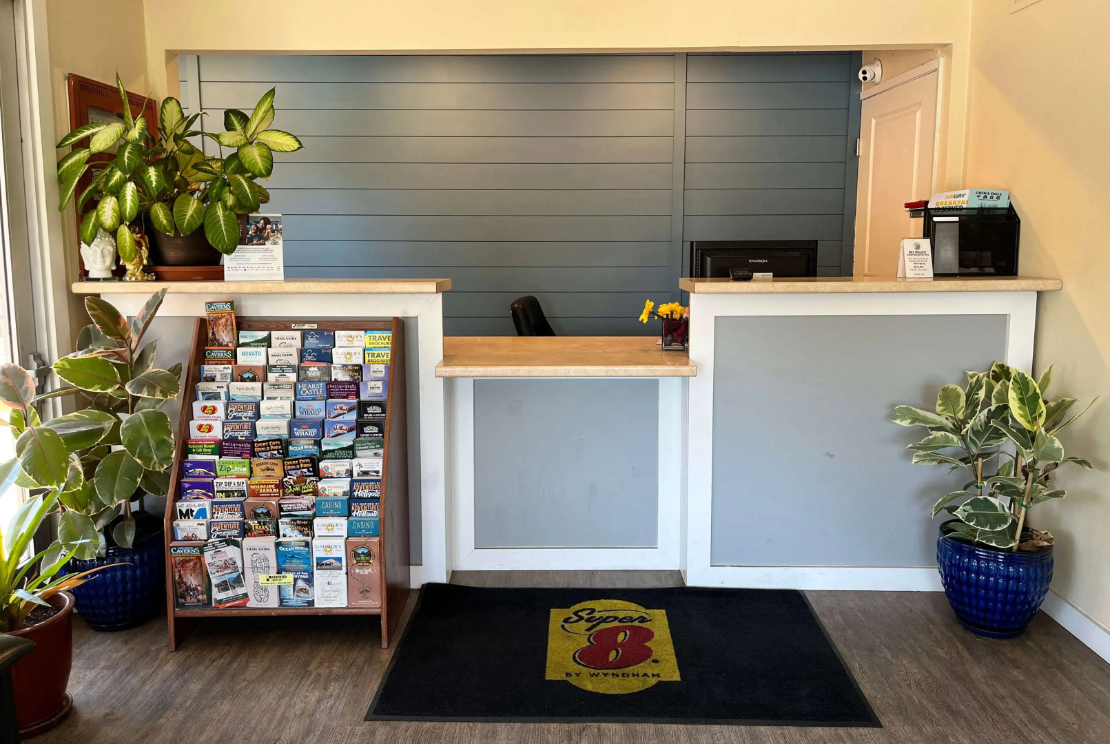 Super 8 by Wyndham Red Bluff