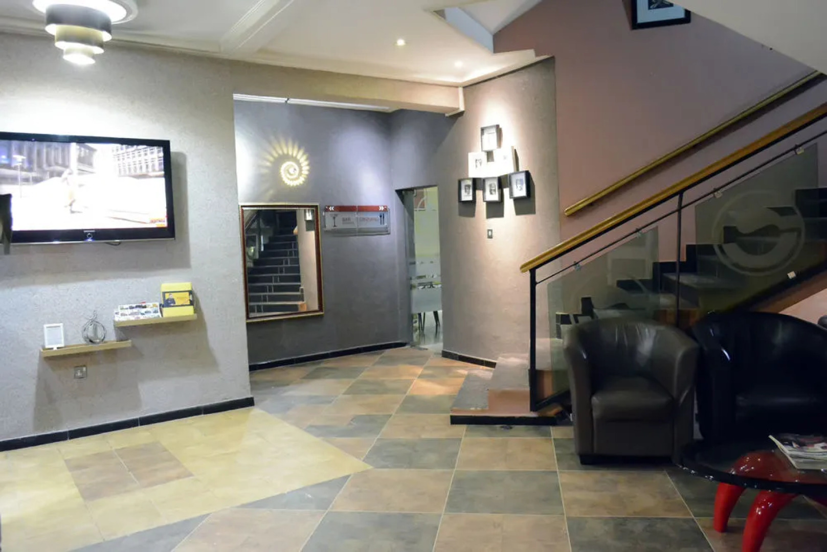 Golphins Suites and Hotels