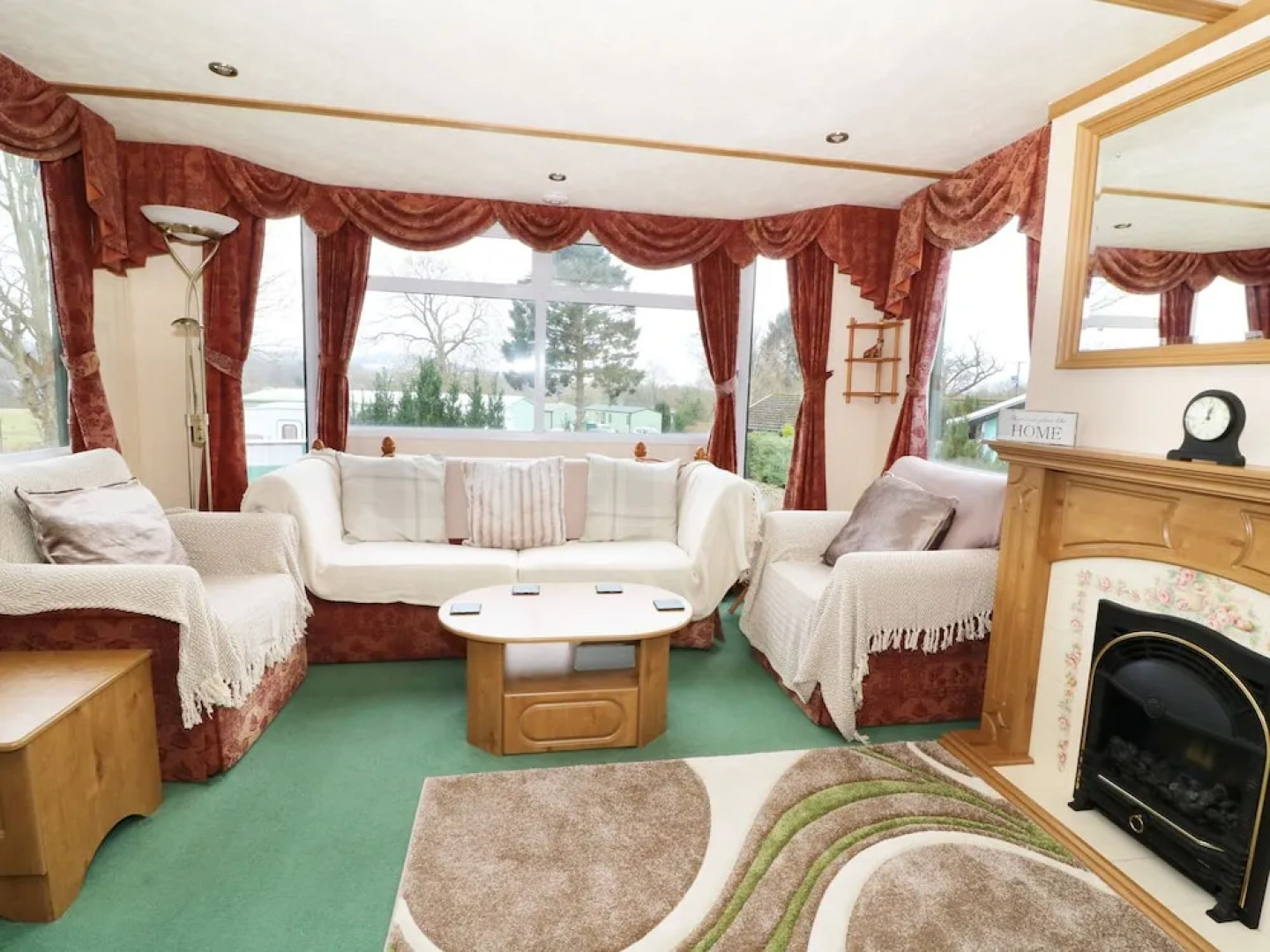 Foxes Den, Llandrindod Wells