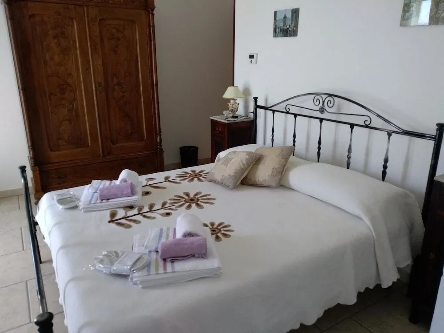 Xenios Torre Suda B&B