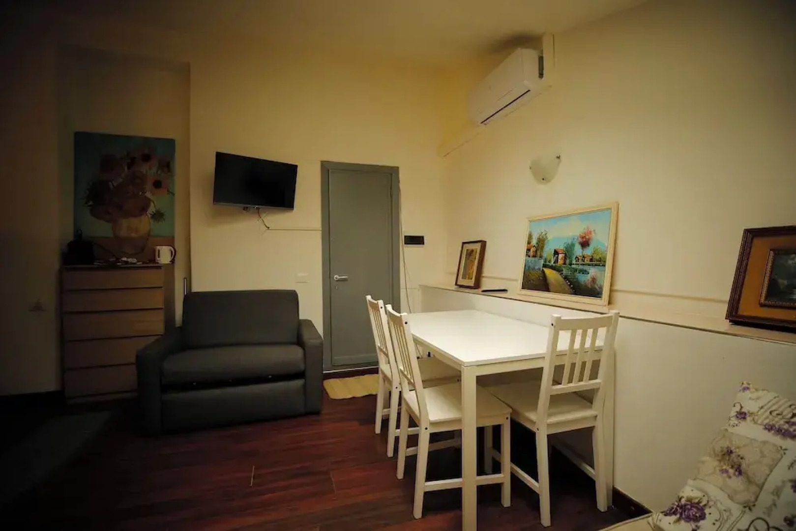 Hosting Dreams Attics Duomo