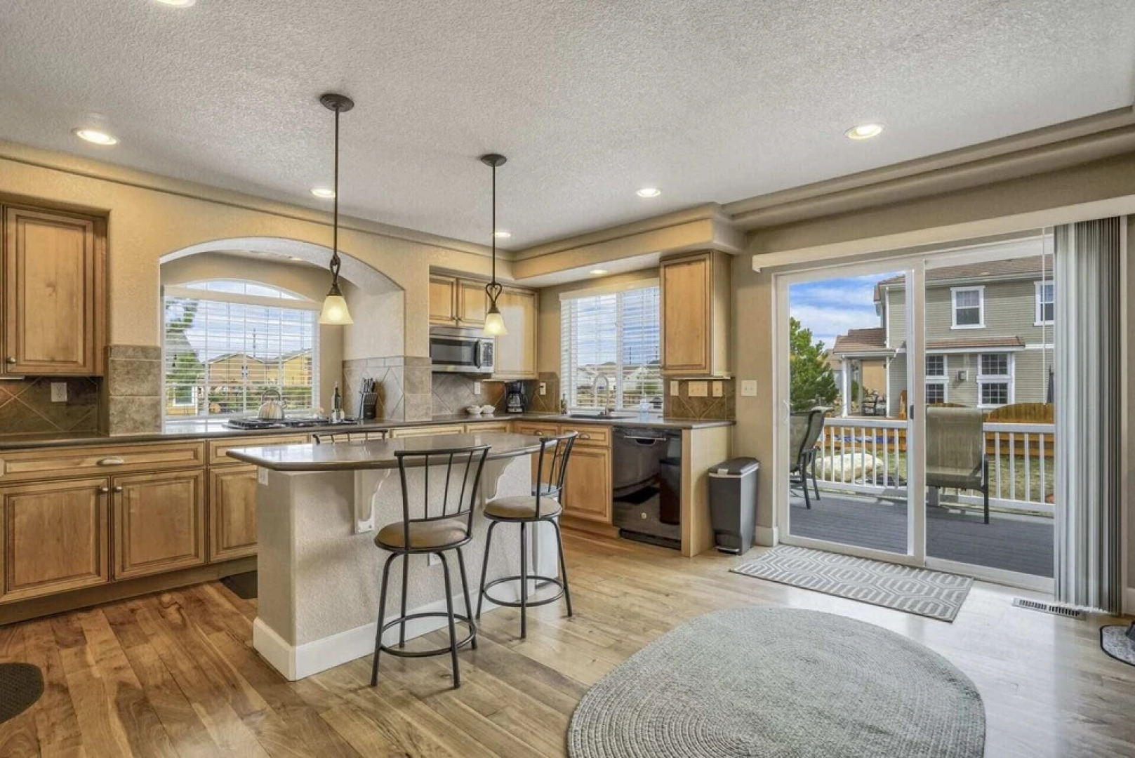 4brhot Tubpool Table, Ping Pong, Foosball!