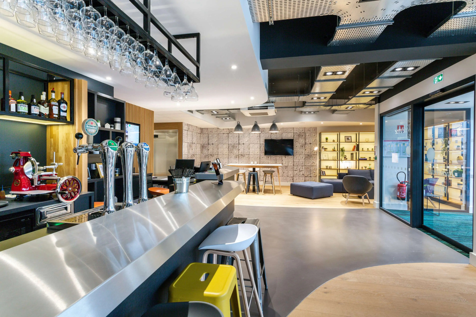 Campanile Laval Nord