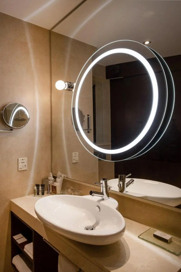 Sheraton Poznan Hotel