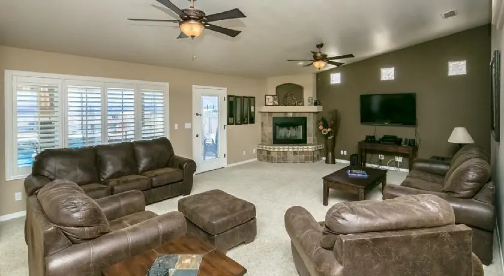 Coconut Grove by Destination Havasu