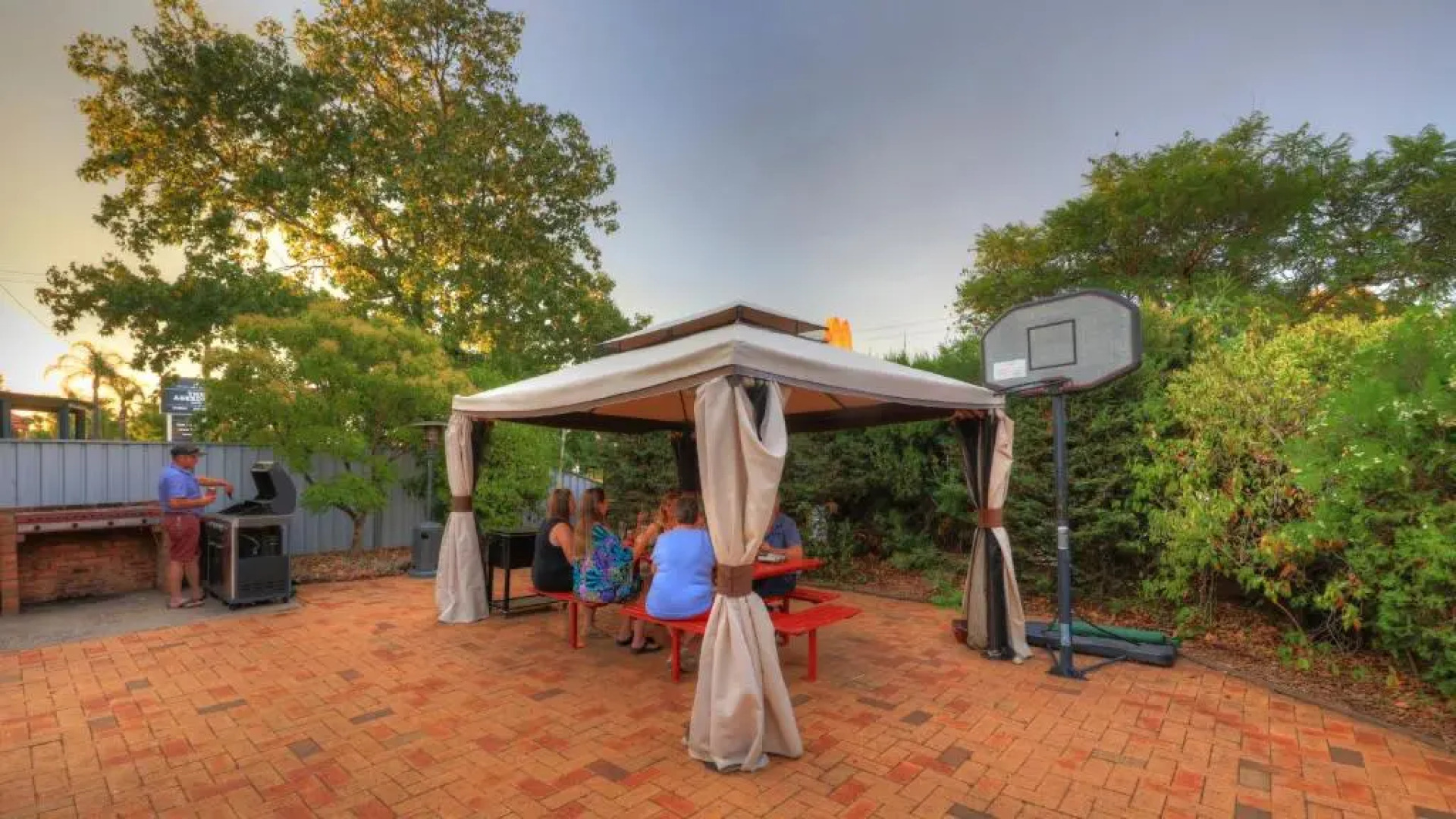 Shearing Shed Motor Inn