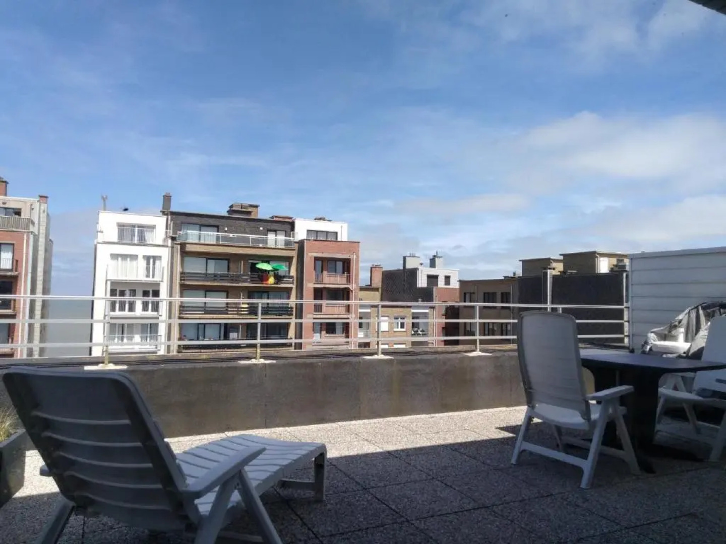 Roof Studio with Large Sun Terrace in Middelkerke