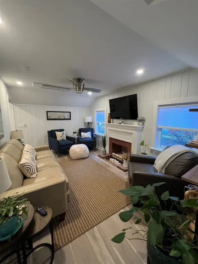 Lily Of The Valley Limit 8 2 Bedroom Villa by RedAwning