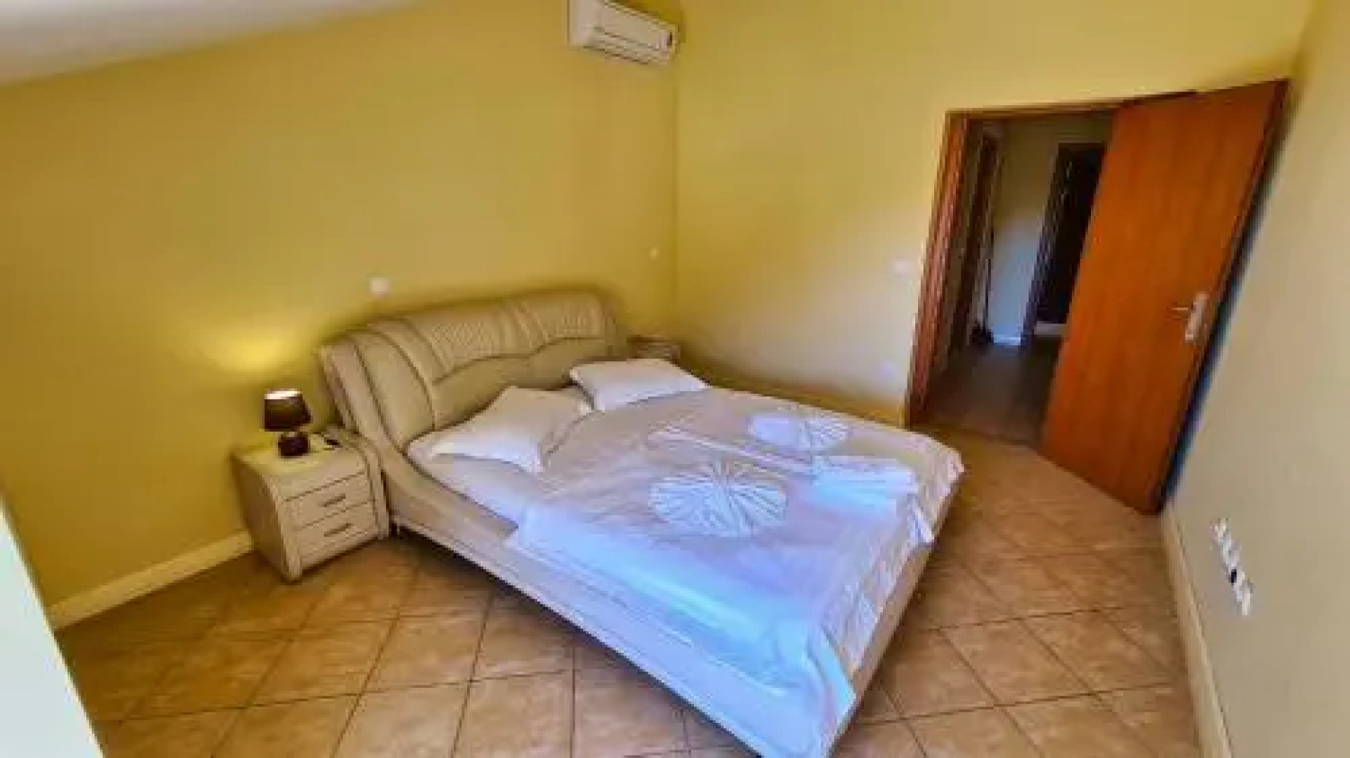 Apartments Villa Astra & Pinija