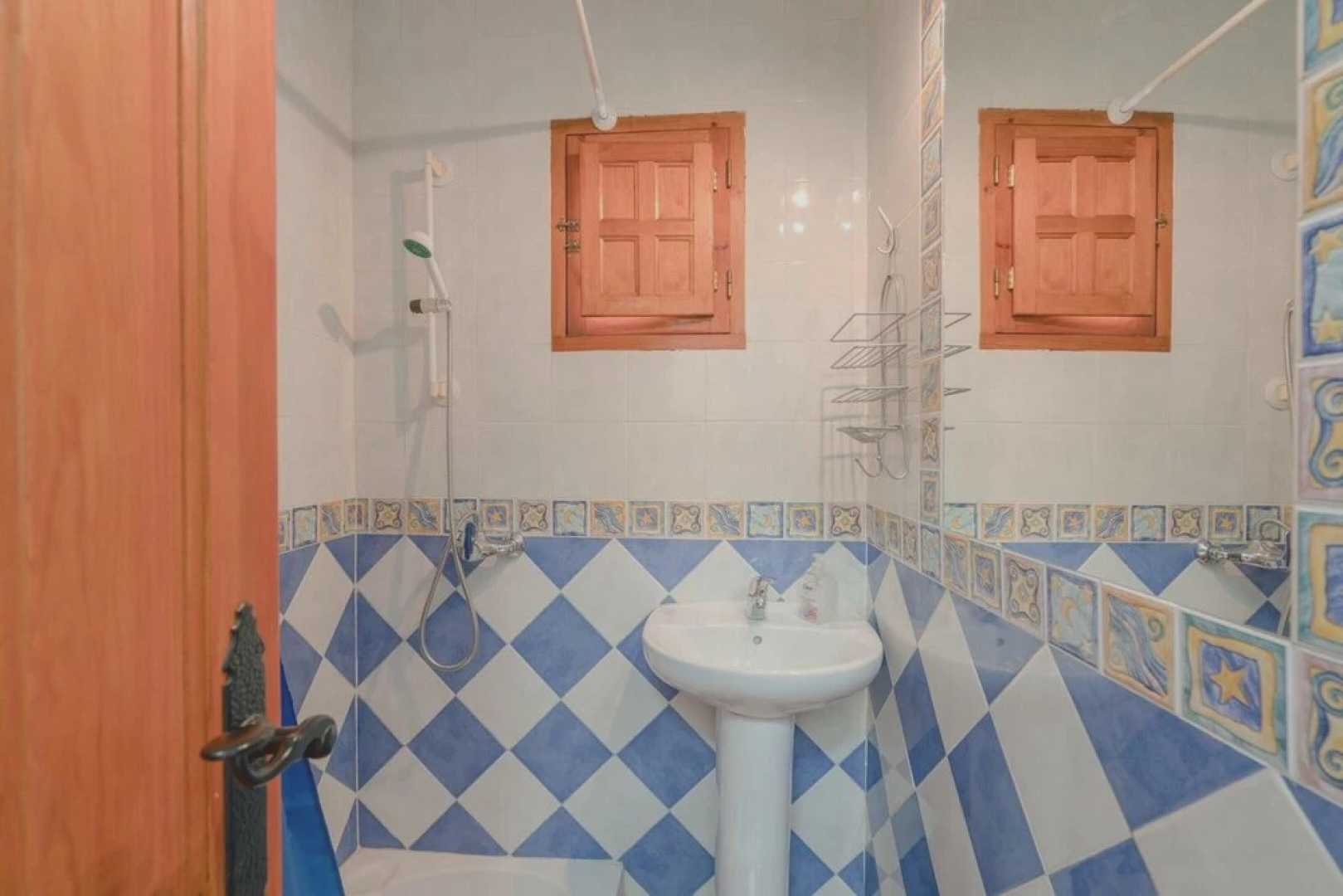 House With 2 Bedrooms in Canillas de Aceituno, With Wonderful Mountain View and Terrace - 14 km From the Beach