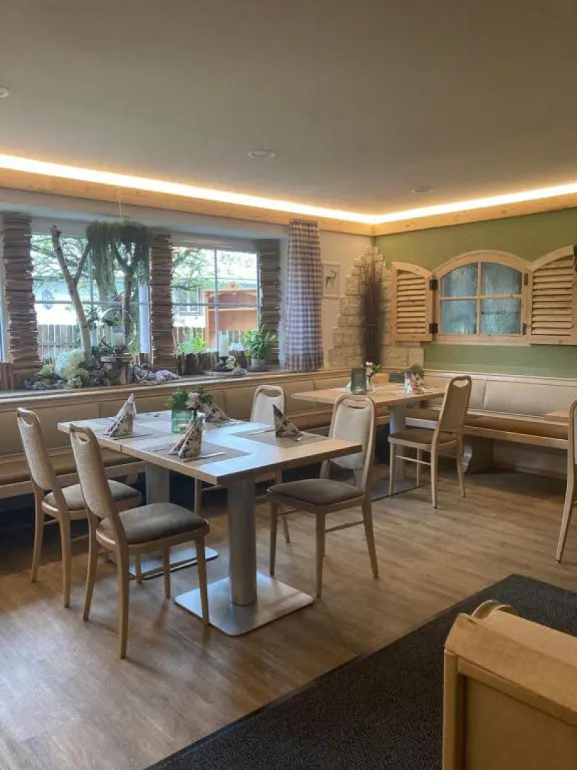 Zur neuen Post Landhotel